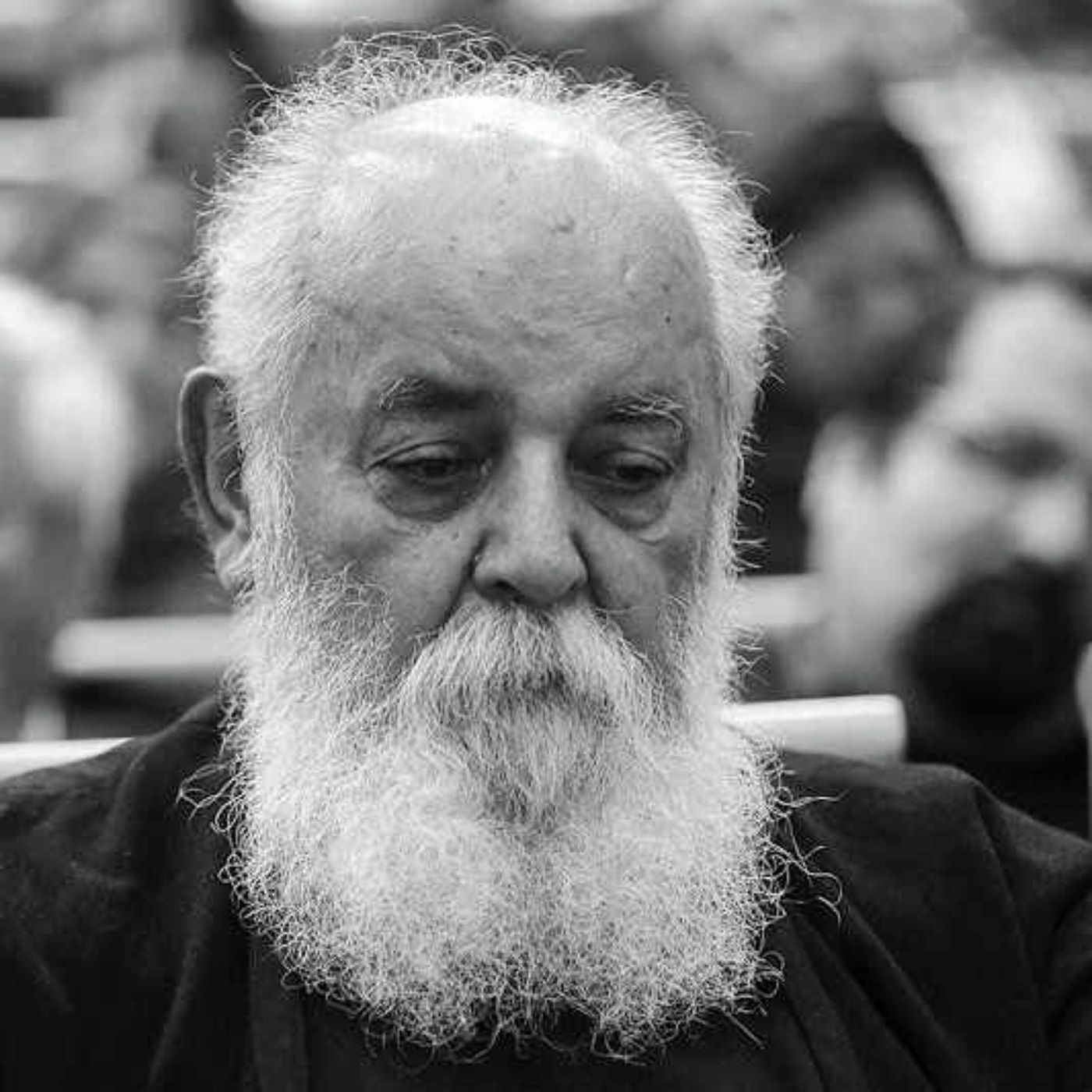 این ۶ دکلمه ی هوشنگ ابتهاج را گوش دهید