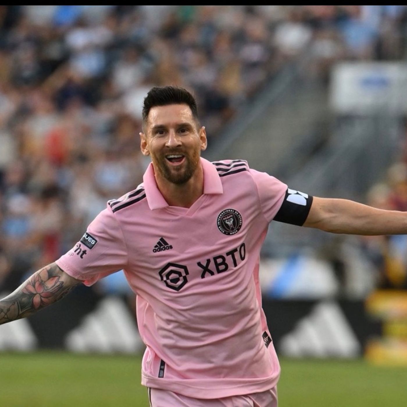 S086E32: I Think Of There The Same Way I Think Of The American Clubs - Emmy Hikins On Saudi Clubs