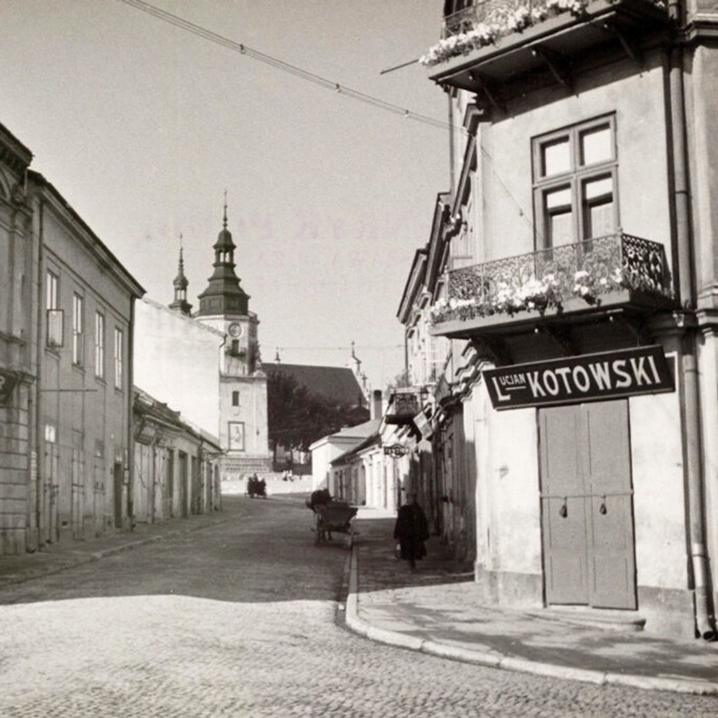 Historia kieleckich ulic. Od polnych dróg, przez bruk do asfaltu episode artwork