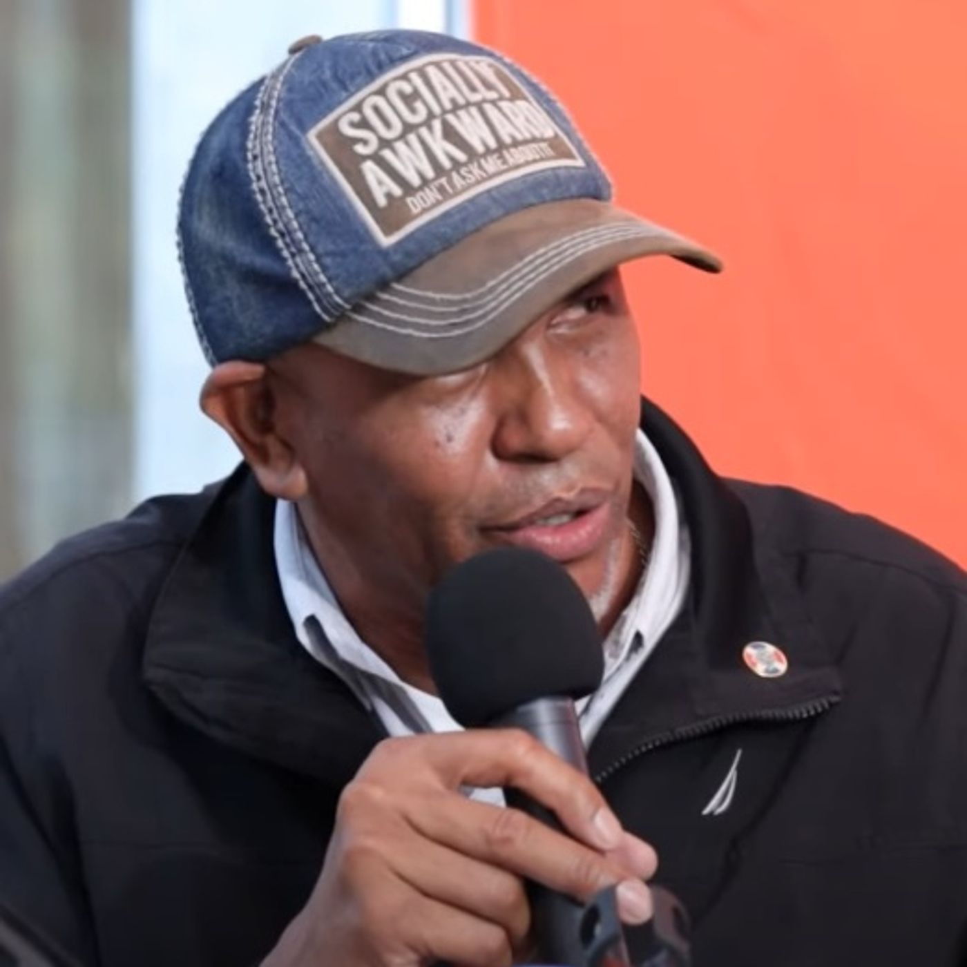 La llamada y el Regalo de Molusco para Boletrí