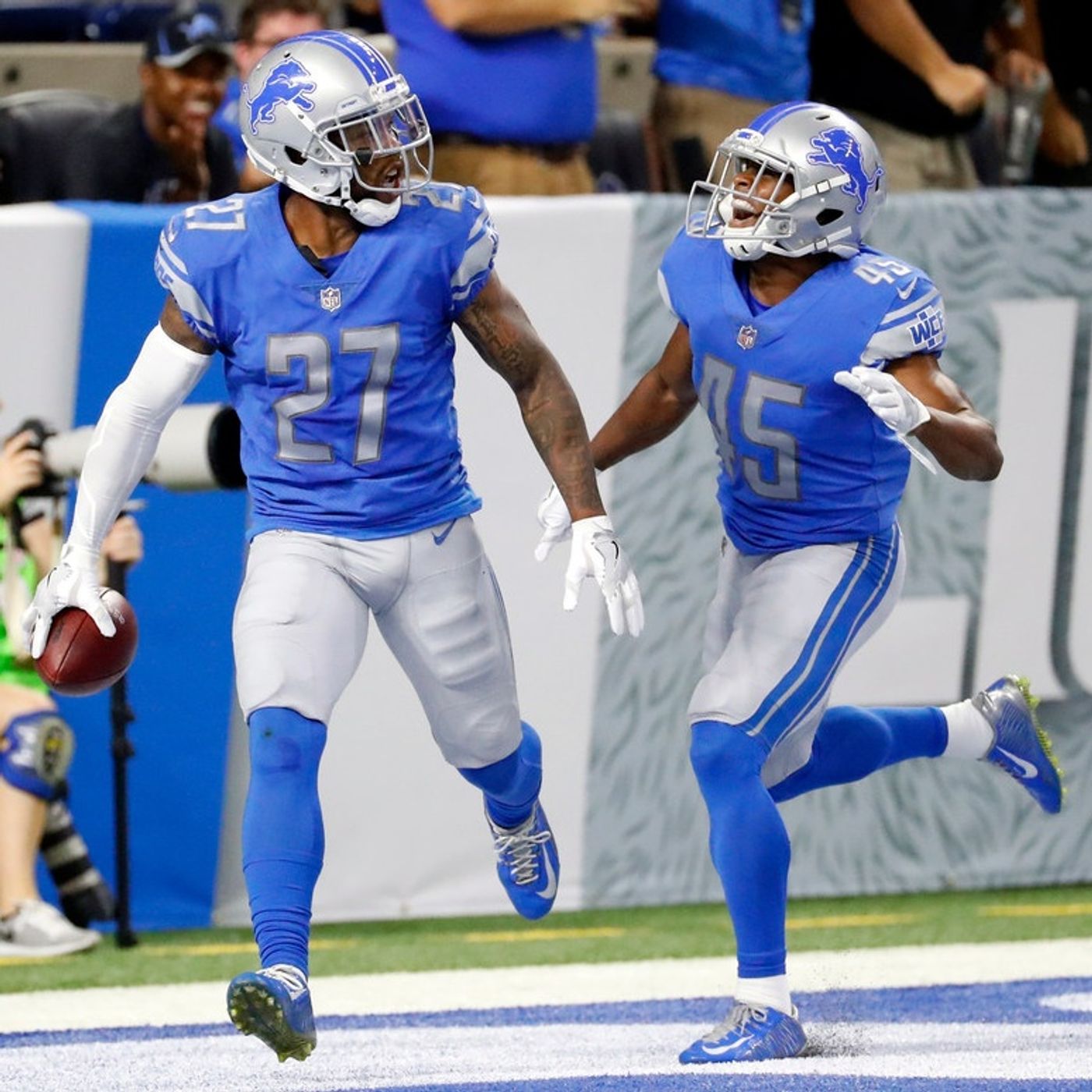 BDJ: 11-16-17 FULL SHOW (Red Wings Brawl, Glover Quin, Kyrie-LeBron, & NFL Hot Seat Watch) episode artwork