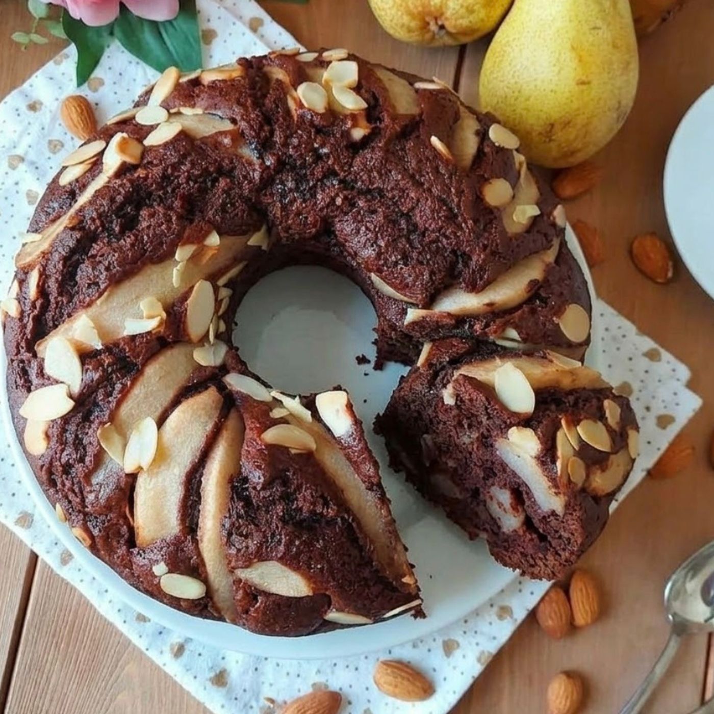 Ciambella Autunno pere e cioccolato: dolce ricetta golosa episode artwork