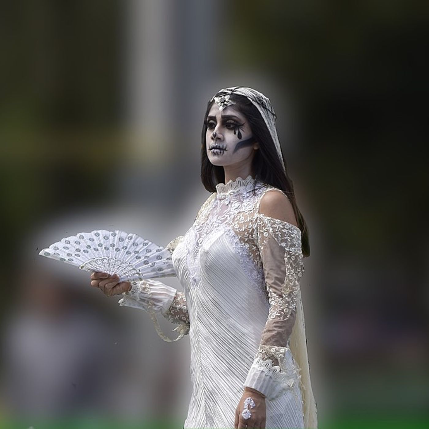 talk about la llorona song