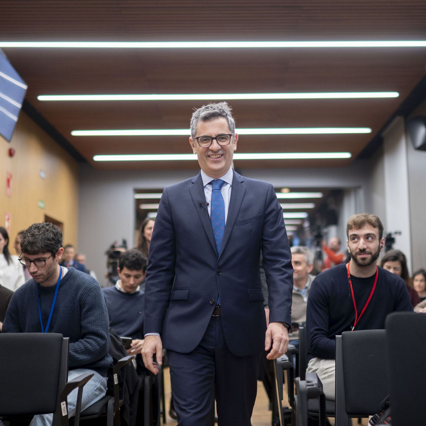 Las Noticias de La Mañana: El juez Peinado cita como testigo a Bolaños en el caso Begoña