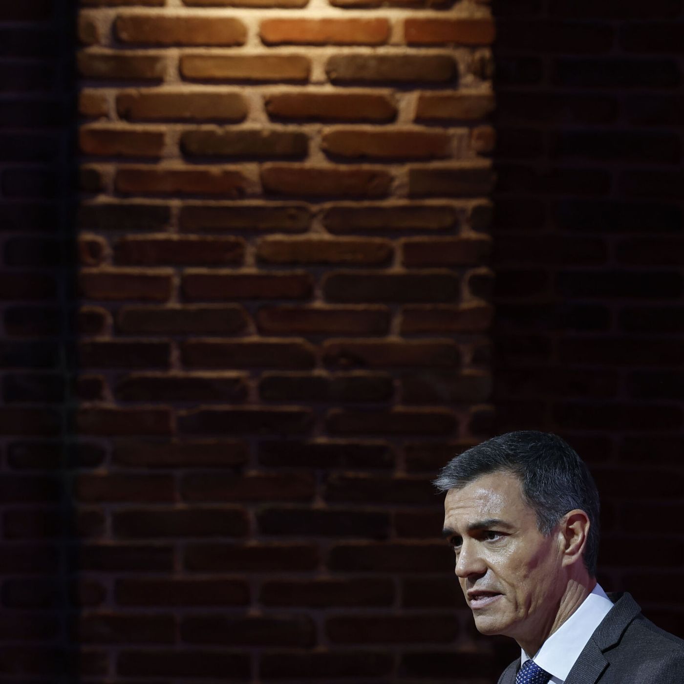 Tertulia de Federico: Sánchez dicta sentencias en la prensa