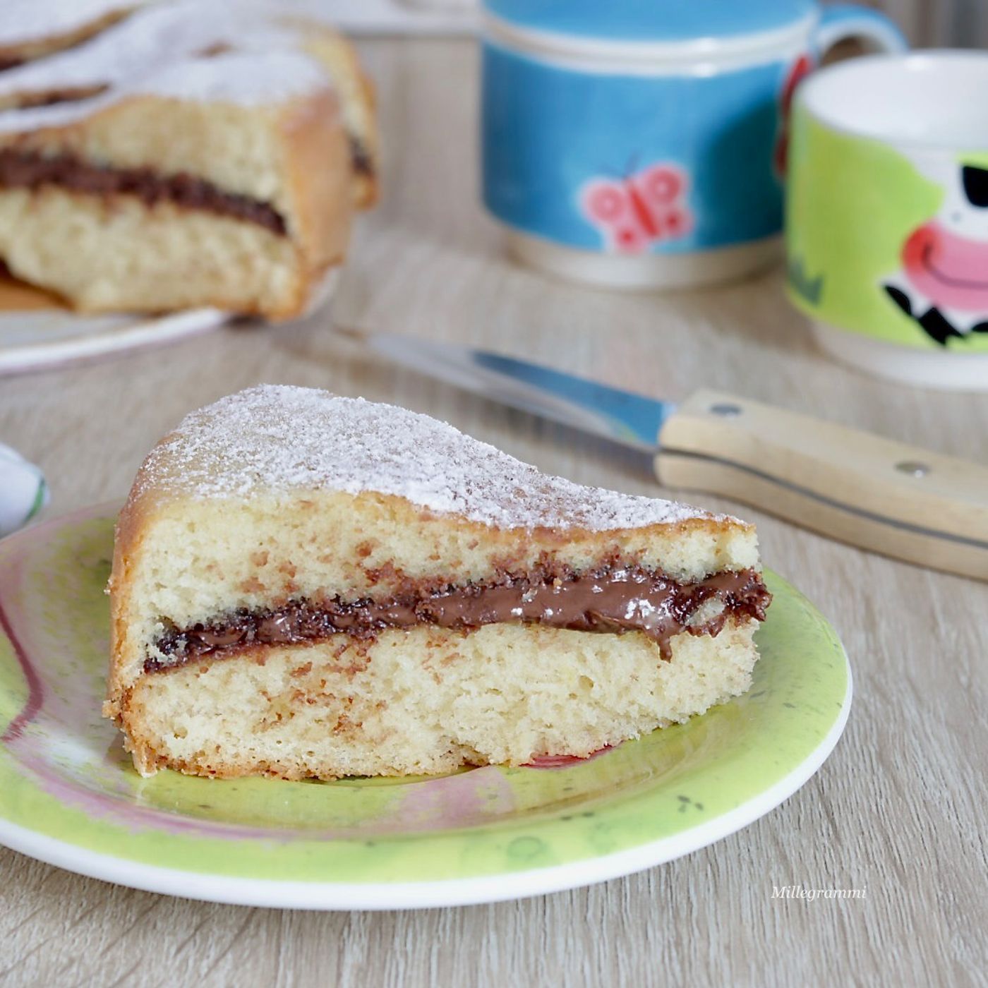 Torta versata alla nutella: la ricetta morbida con il cuore di nutella al centro episode artwork