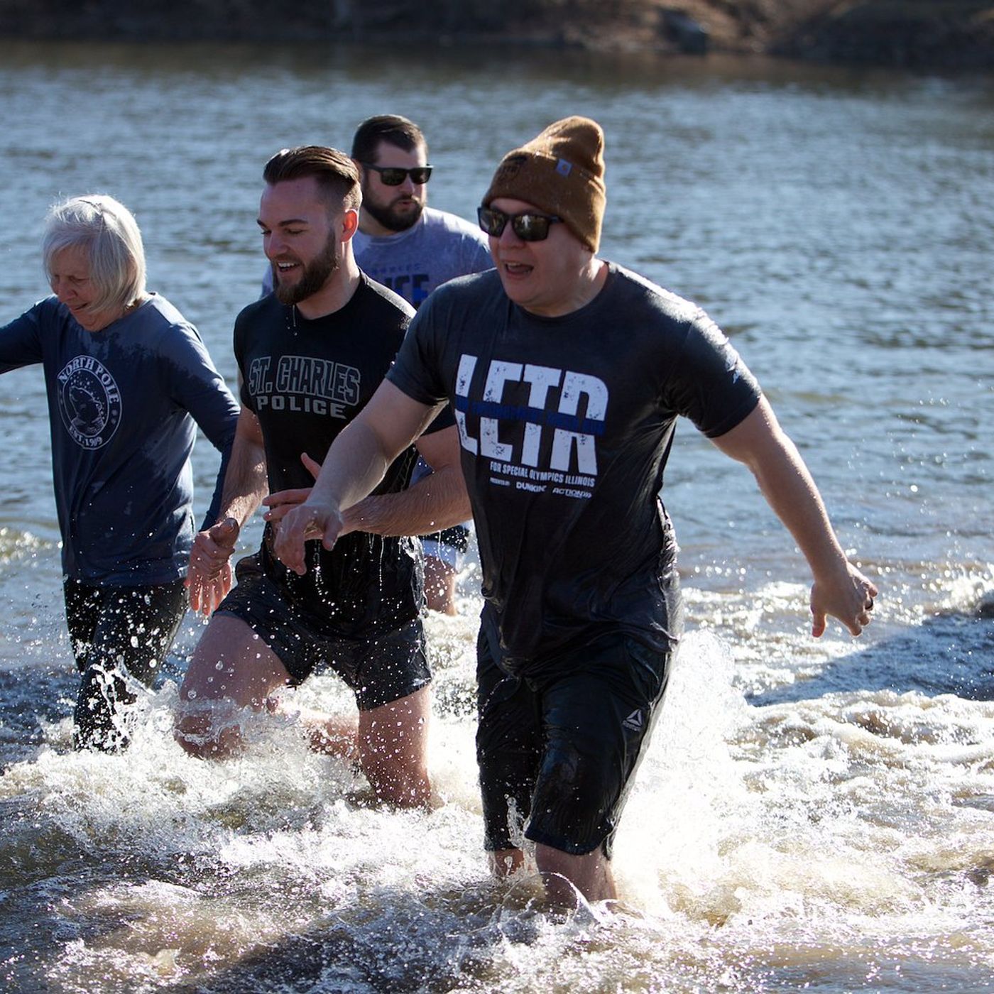 Kane, Kendall police officers plunging into cold waters for Special Olympics