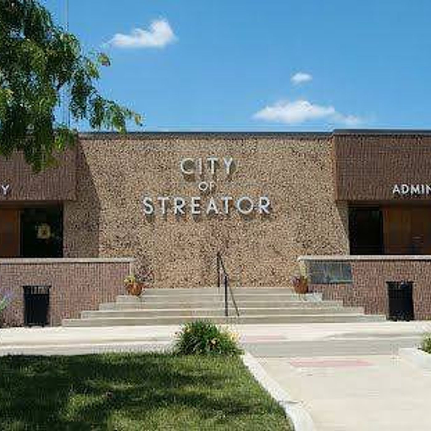 Streator council to continue golf cart ordinance discussions Wednesday episode artwork