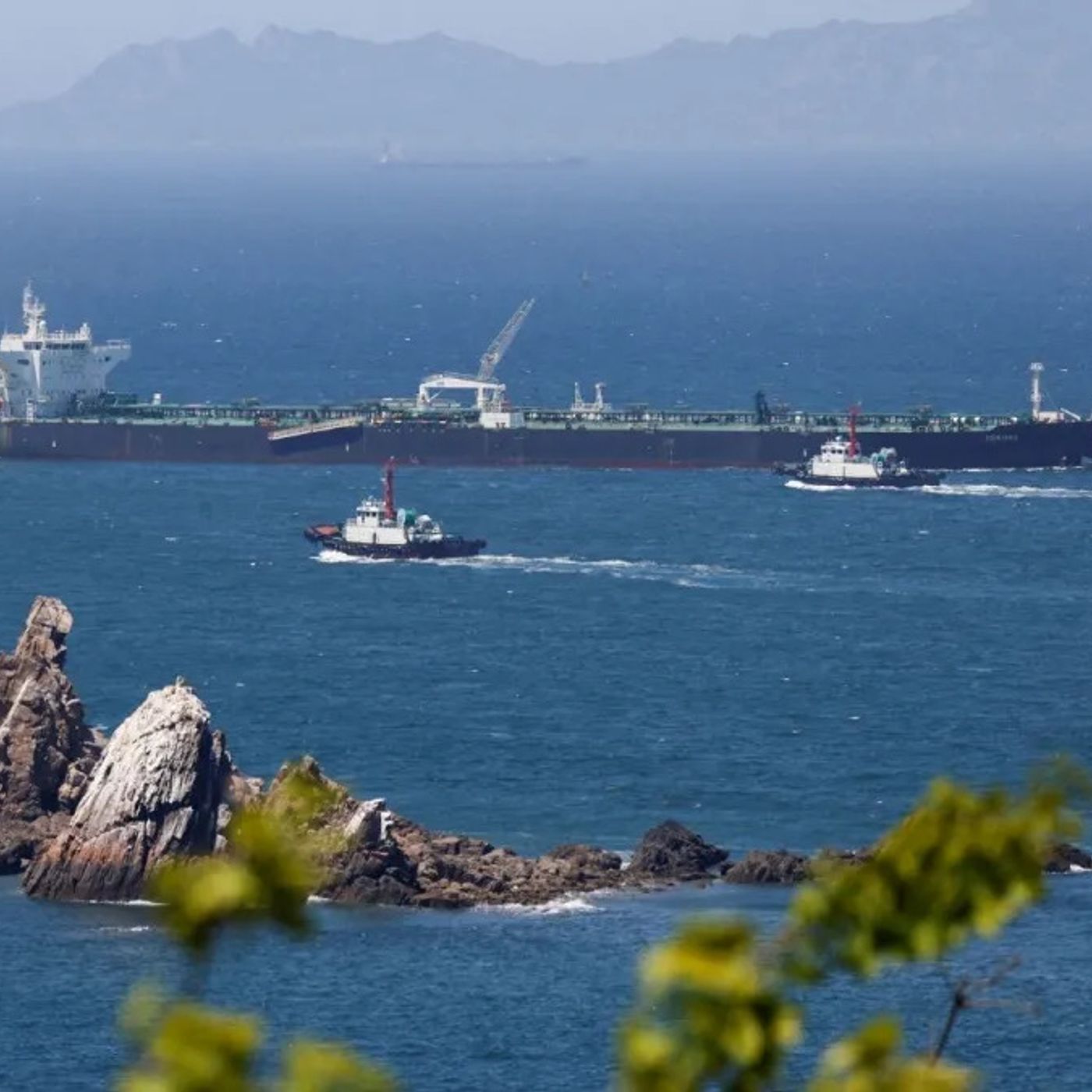 Deadline PASSES for Iran to renounce Strait of Hormuz attacks