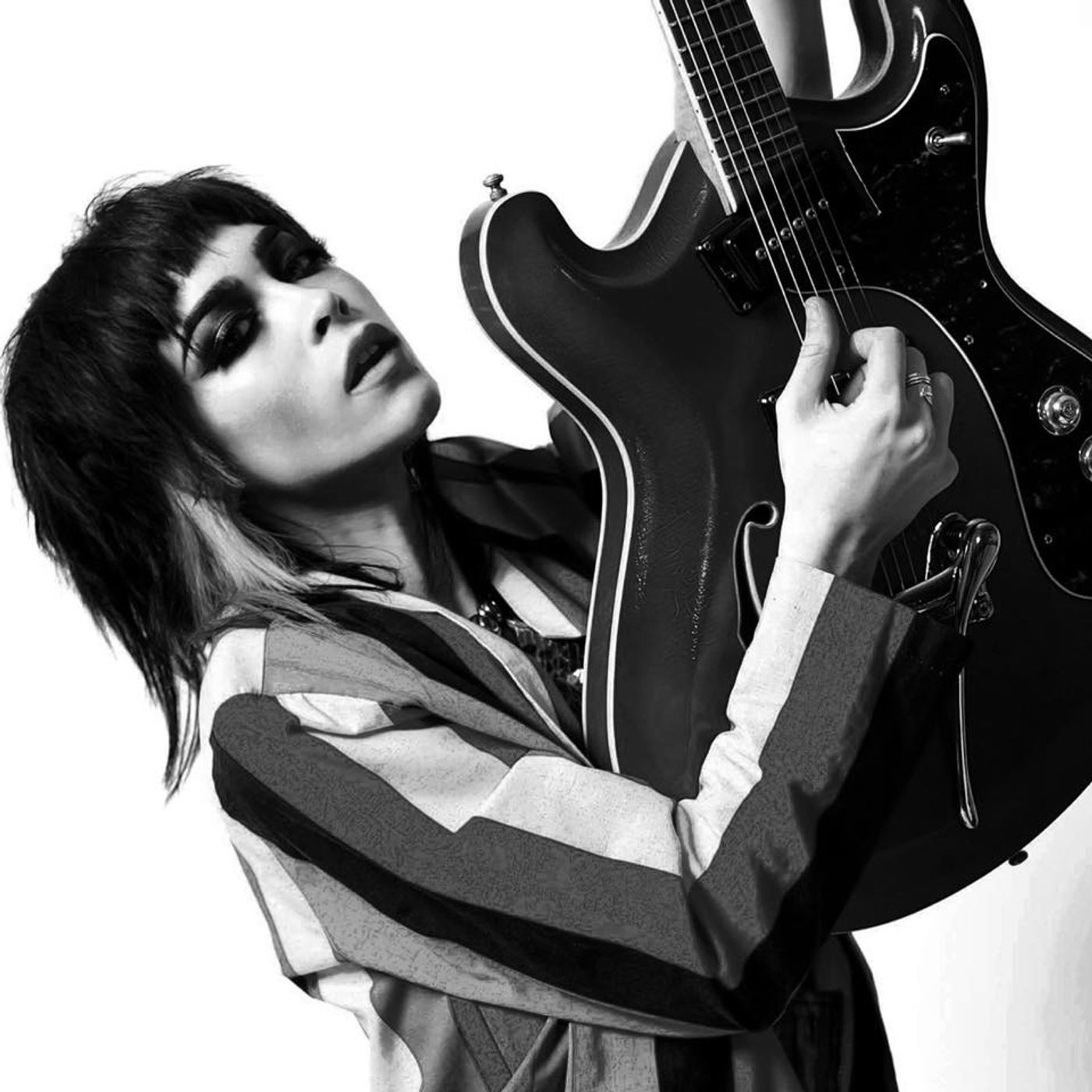 SN 4 / EP. # 138 - Leah Lane | Lead Singer, Rosegarden Funeral Party episode artwork