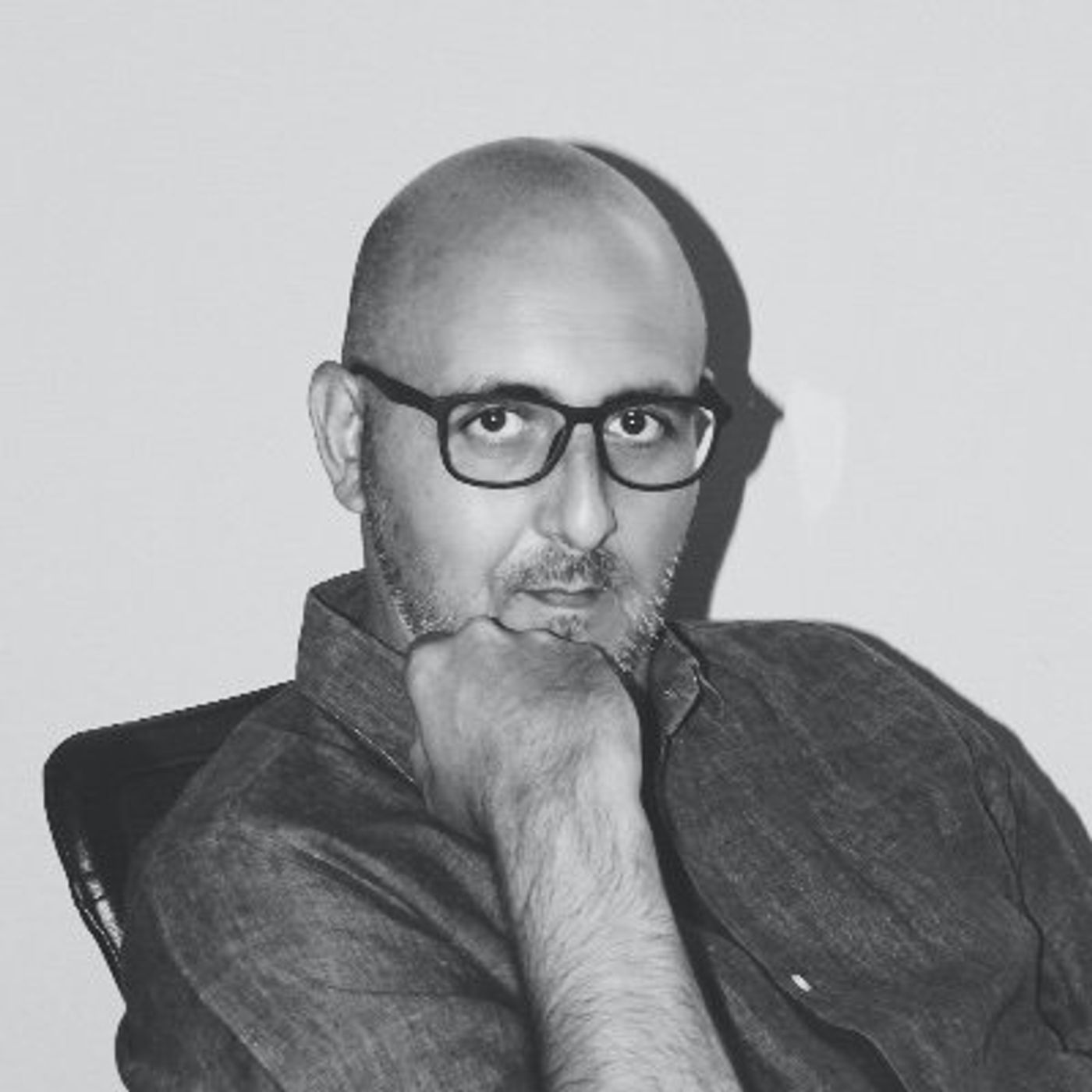 Simone Fattori parla del suo libro "Suoni nell'etere - 100 anni di musica e radio"