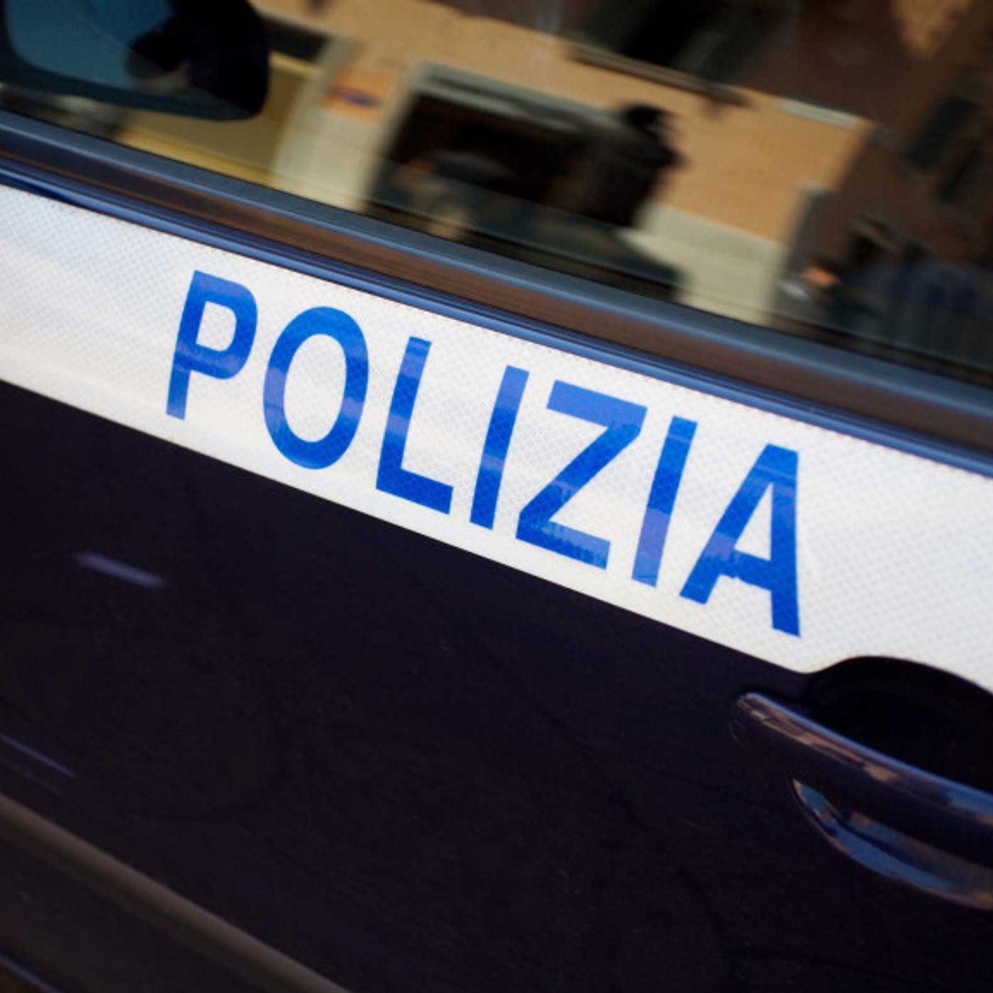 Bando concorso allievi vice ispettori Polizia: requisiti e come fare domanda episode artwork