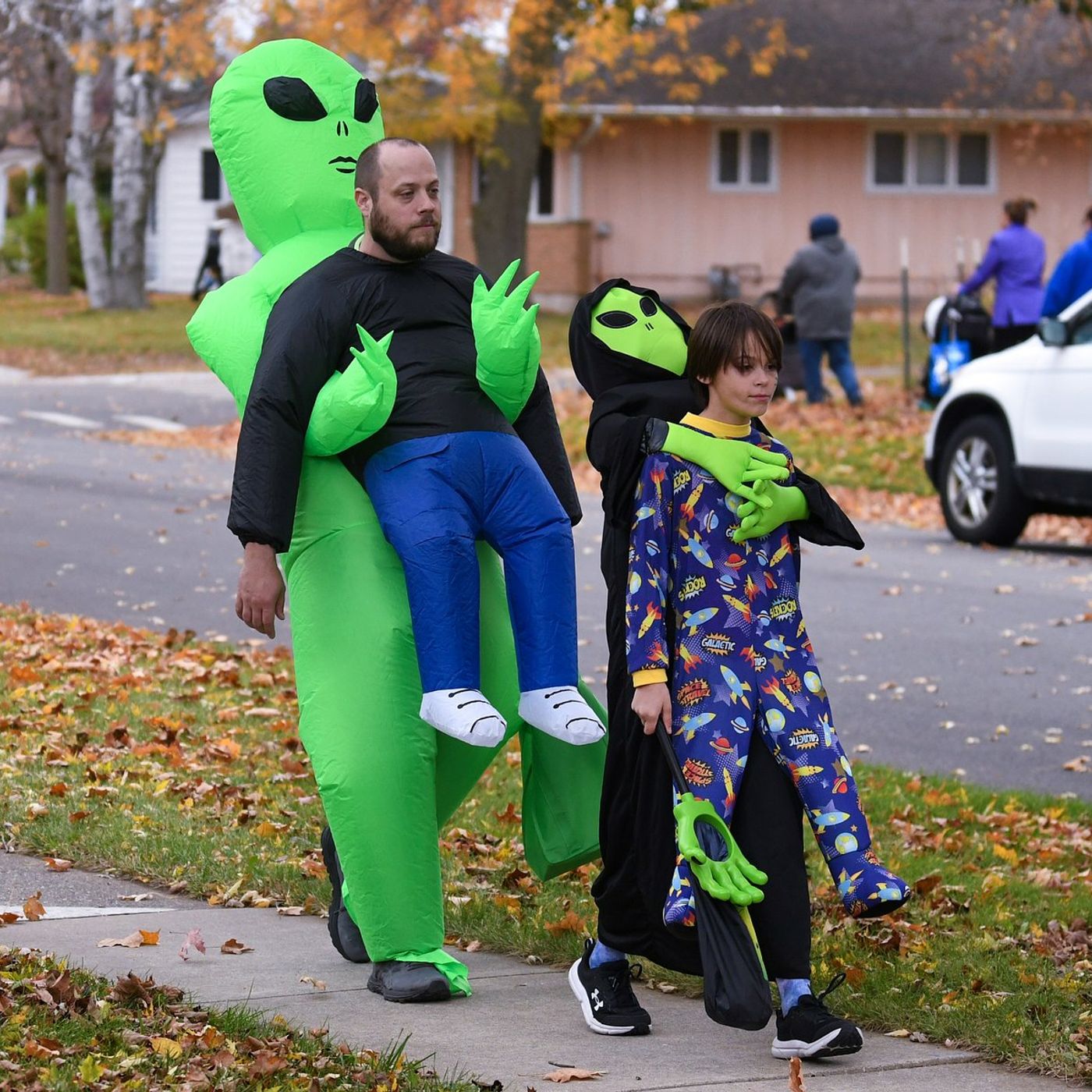 DeKalb County trick-or-treat hours for Halloween 2025 episode artwork