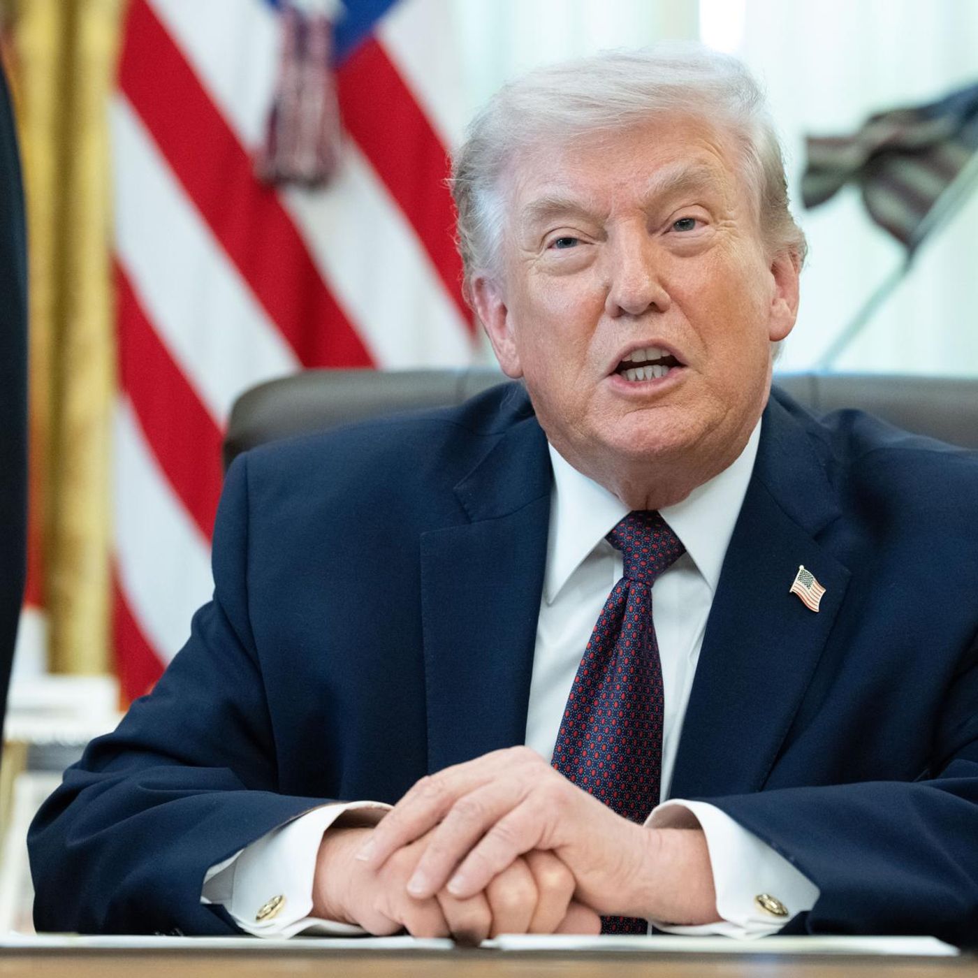 Editorial Esmeralda Ruiz: Trump afirma que Irán ha pedido un alto el fuego