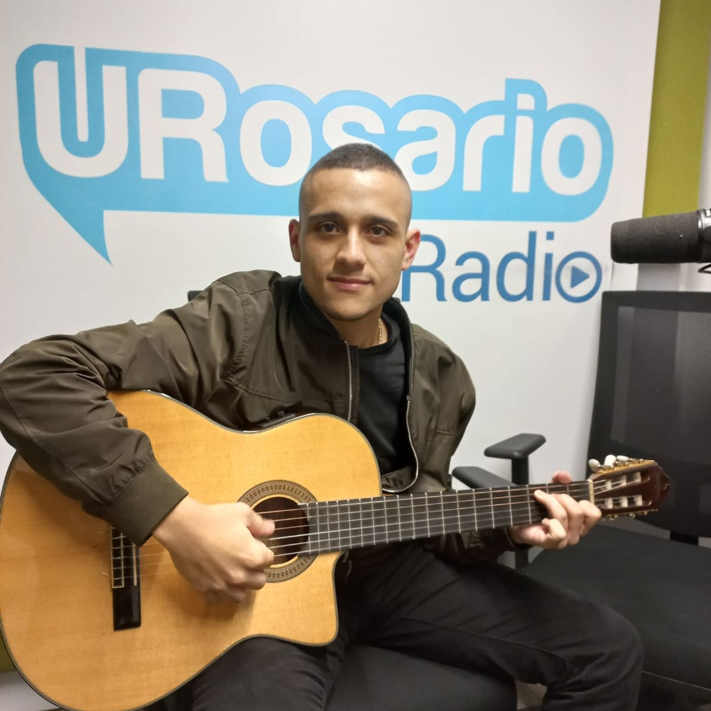 El vallenato se re imagina con Esteban DORIA y su canción "Apuesto el corazón" episode artwork