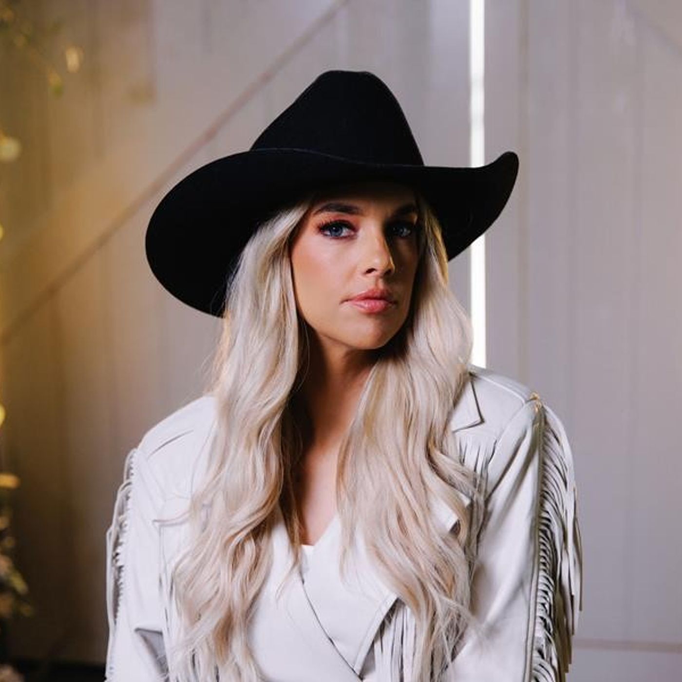 Saralyn chats about her new song - If Tomorrow Never Comes episode artwork