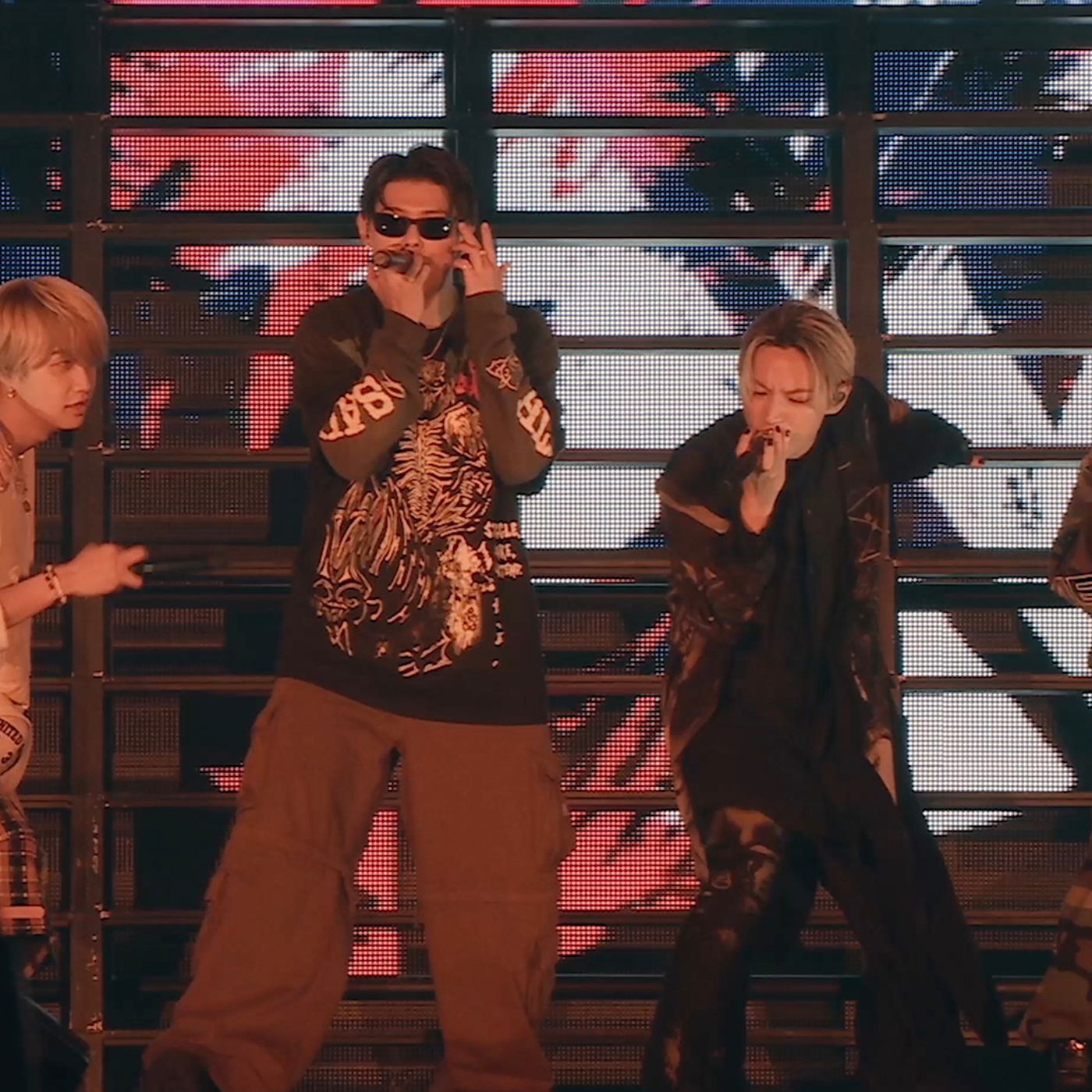 SKY-HI、＜BMSG FES’25＞からマイクリレーで魅せる「Tiger Style -remix-」ライブ映像公開 episode artwork