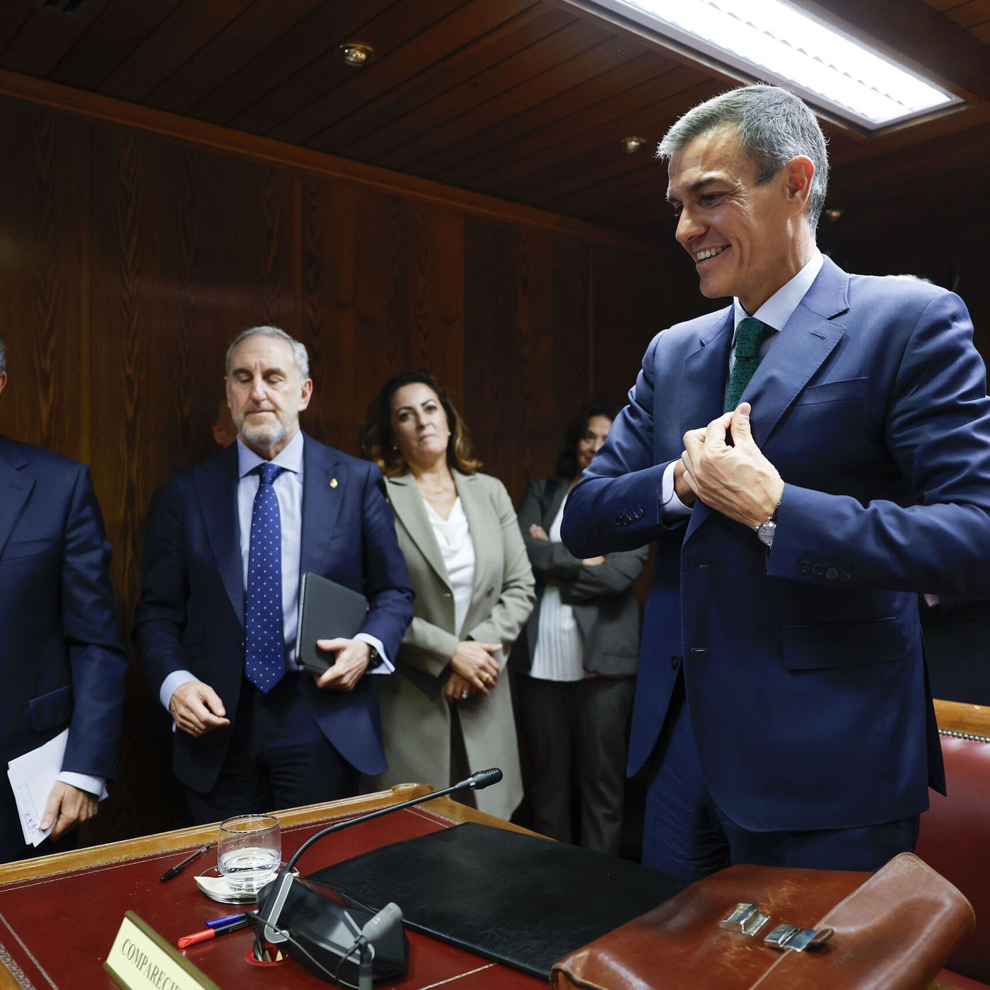 Federico a las 8: Sánchez, a lo Pantoja en el Senado: "No me consta"