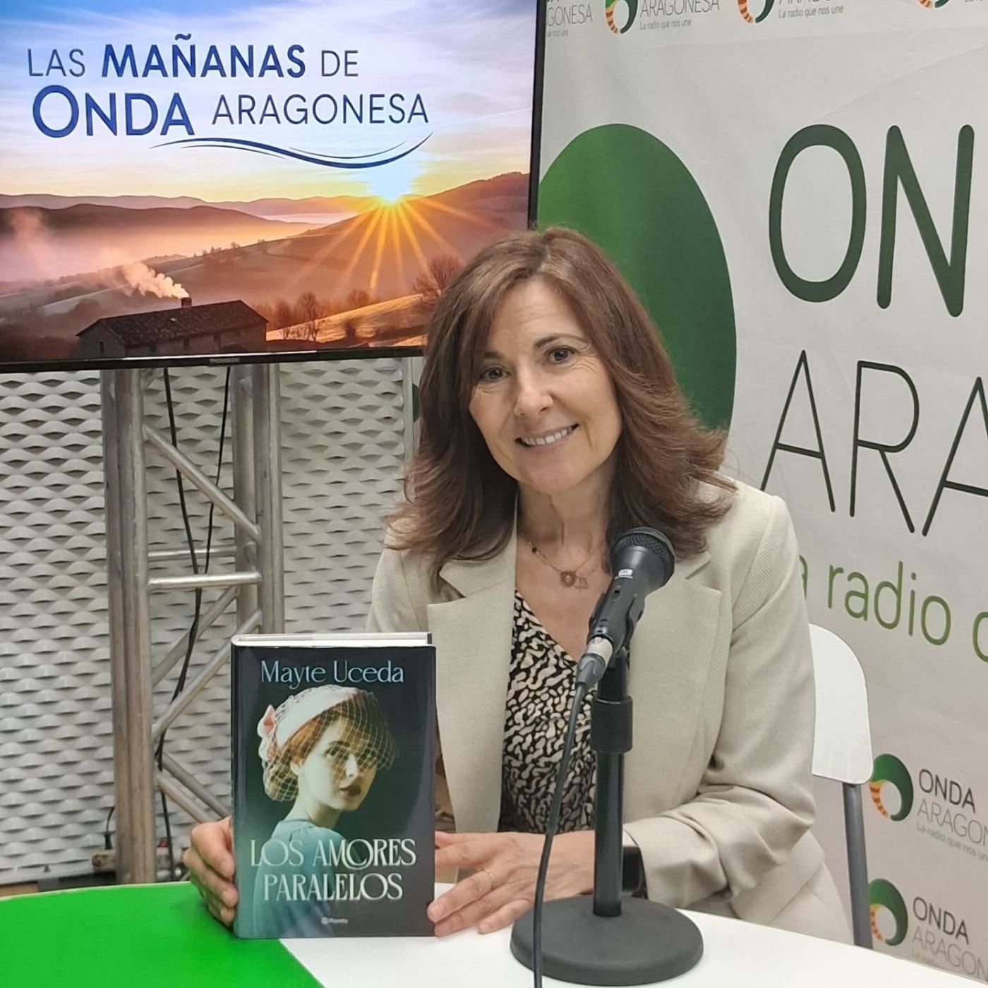 Las Mañanas de Onda Aragonesa: "Los amores paralelos", de Mayte Uceda episode artwork