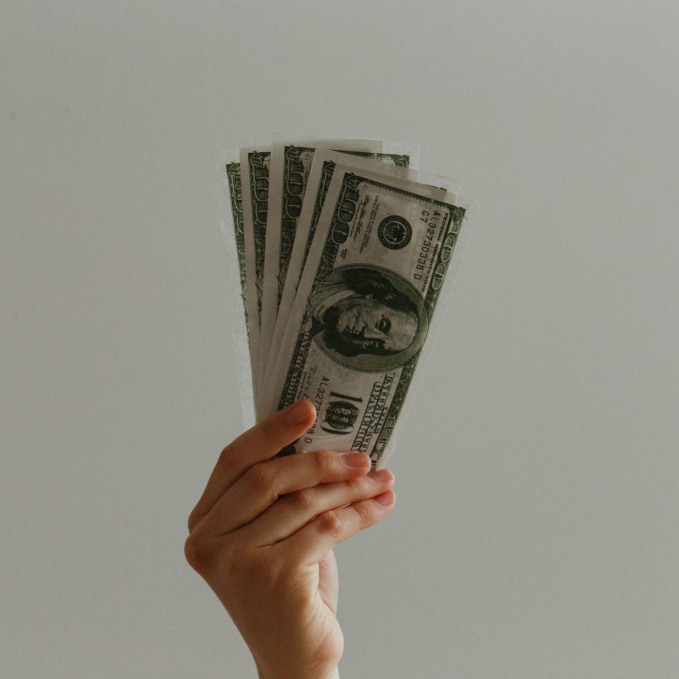 The $100 Portfolio: Five Beginner Investments Compared over Four Years episode artwork