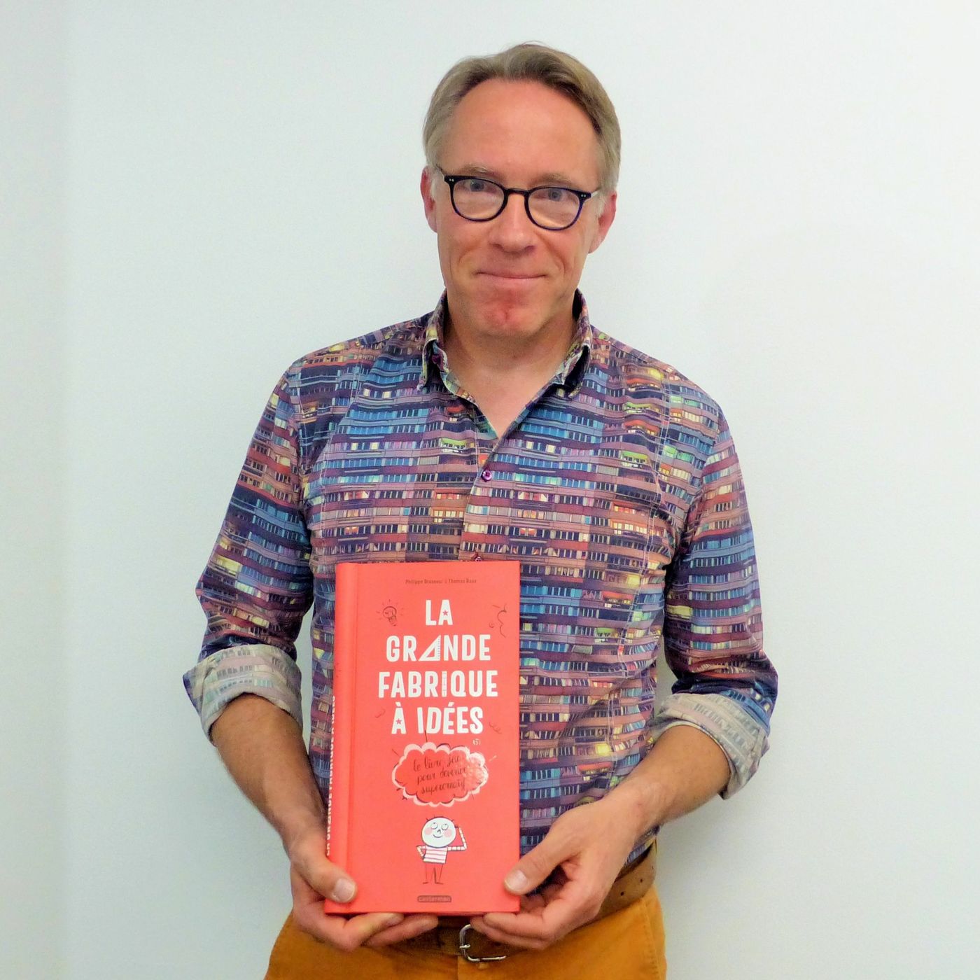 La grande fabrique à idées , LE livre pour aider les enfants à être créatifs episode artwork