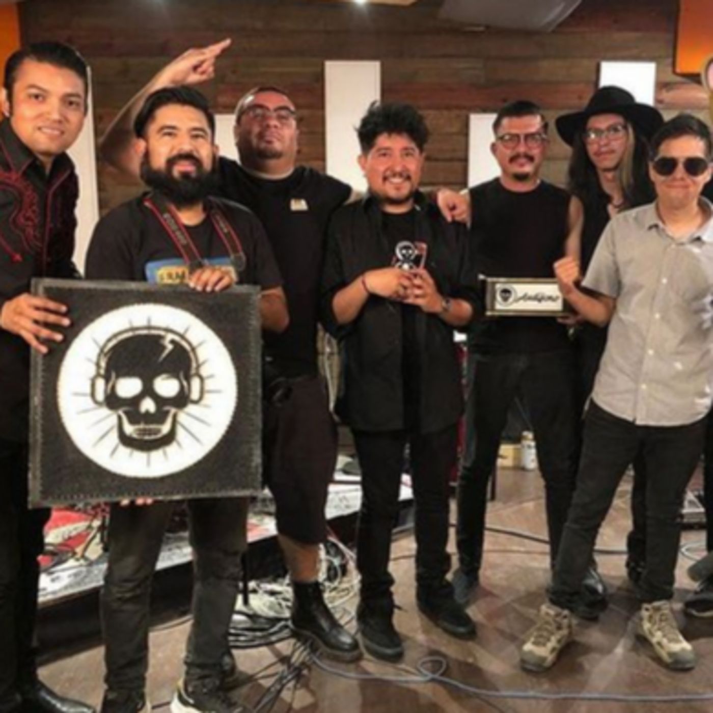 Entrevista con Devils: Segunda Visita | Audífono episode artwork