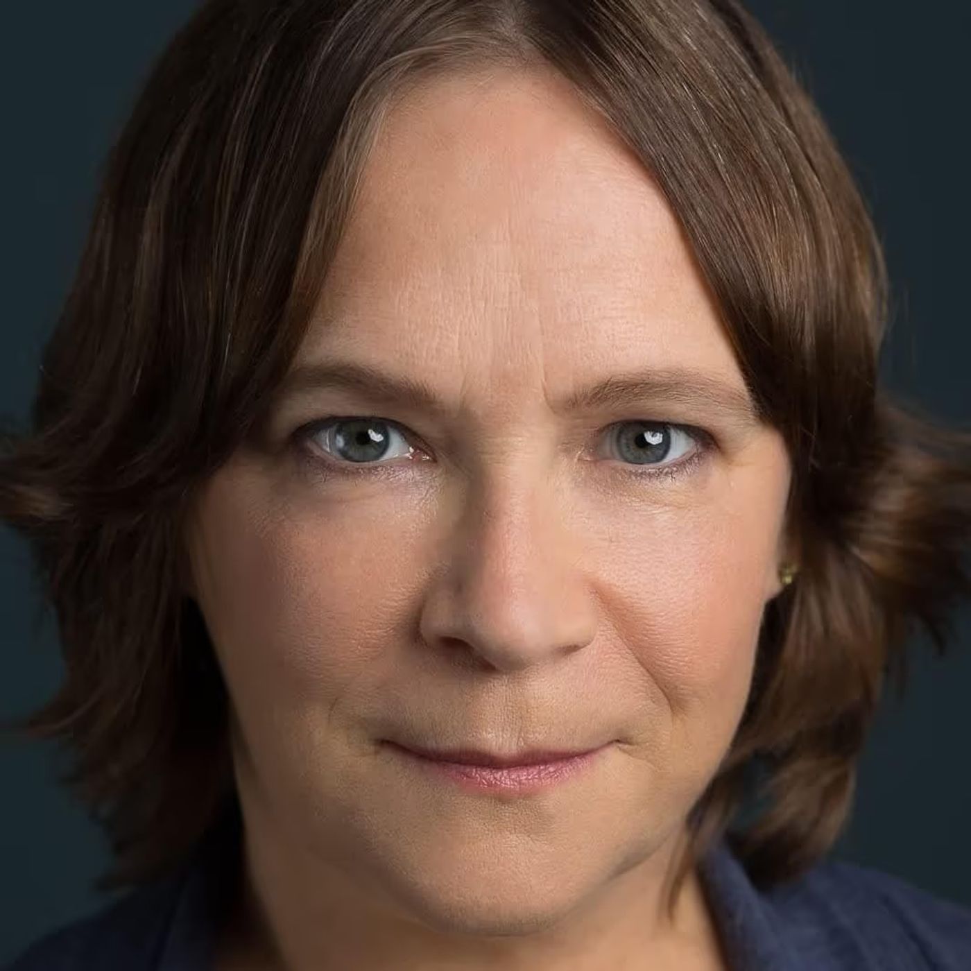 #264: Interview with Amelia Campbell from The Chair Company