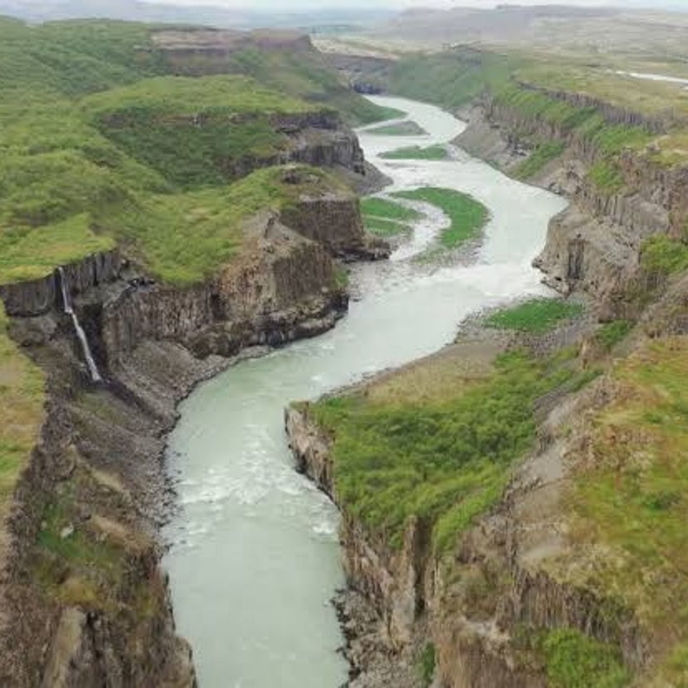What's behind Iceland's security headache
