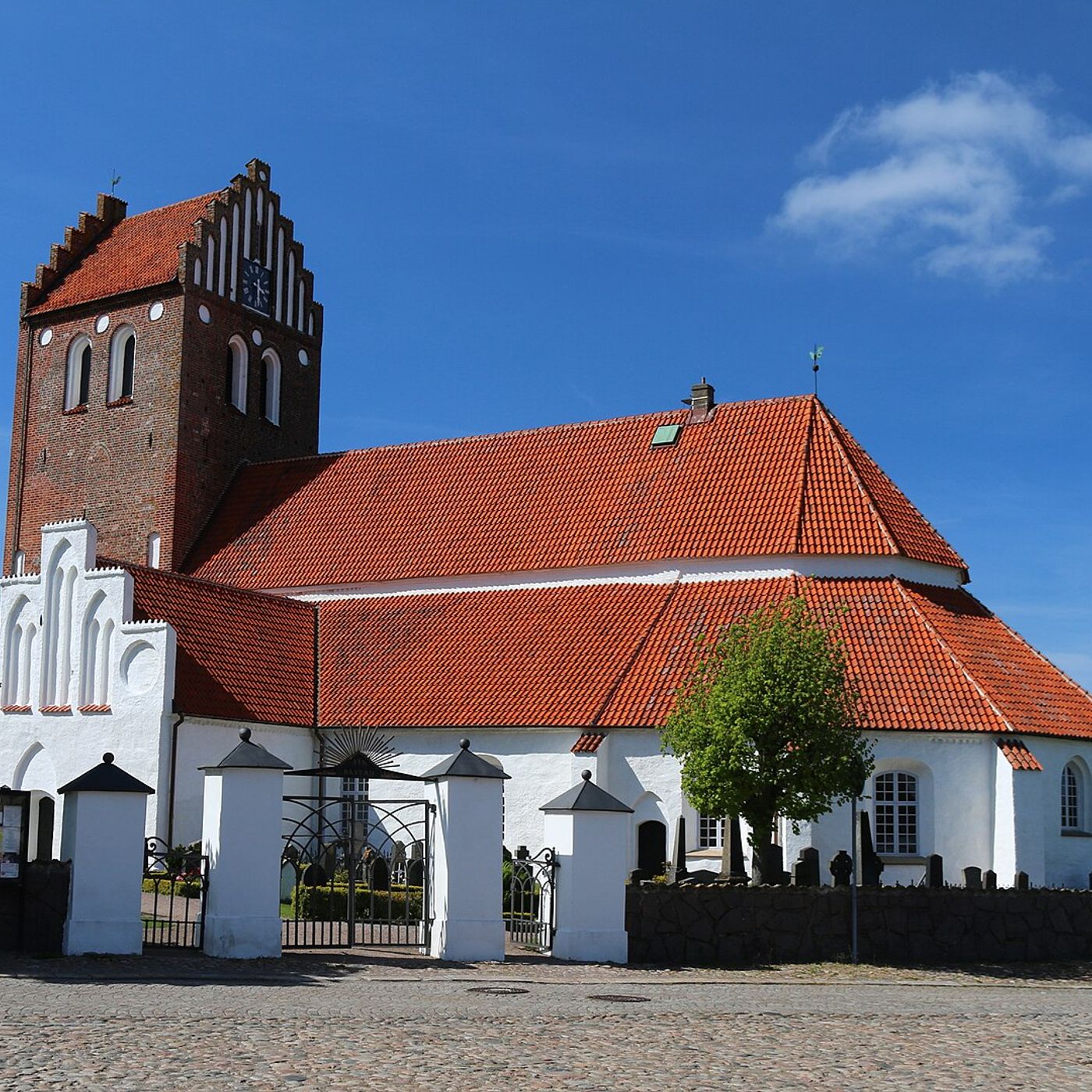 Globetrotting with Lynx