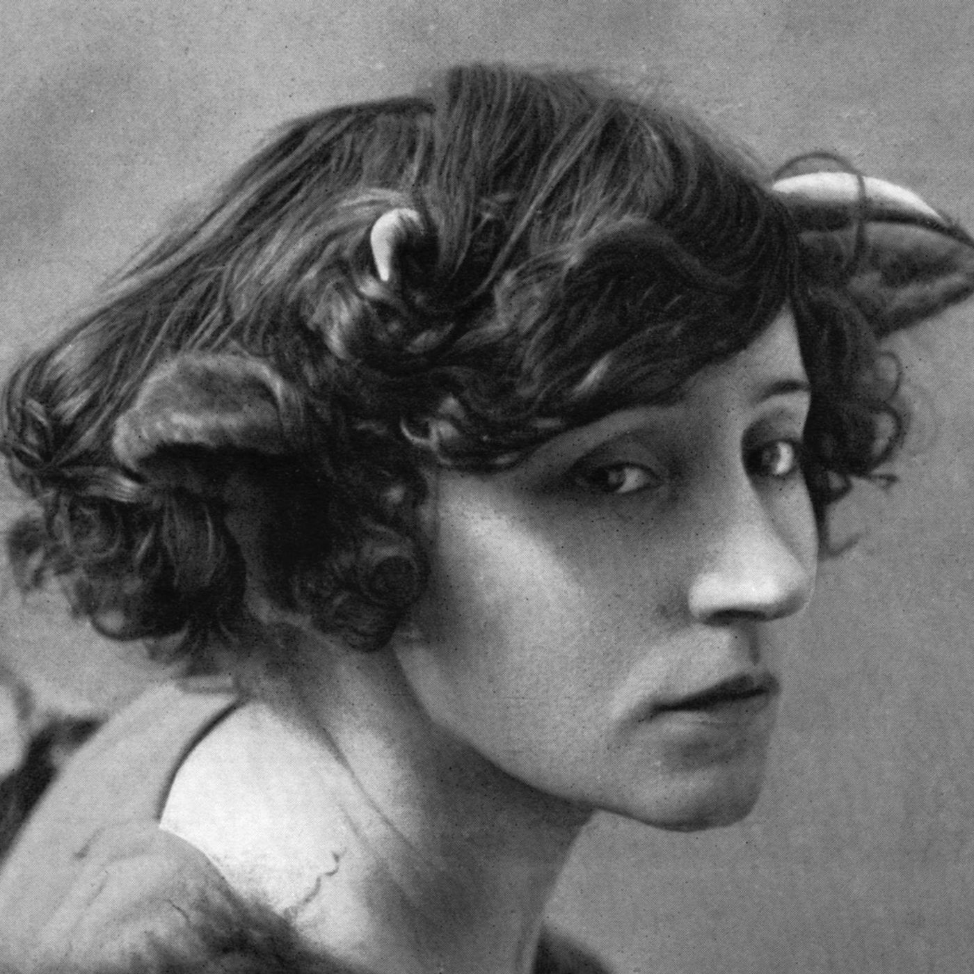 Los Libros: 'La gata'