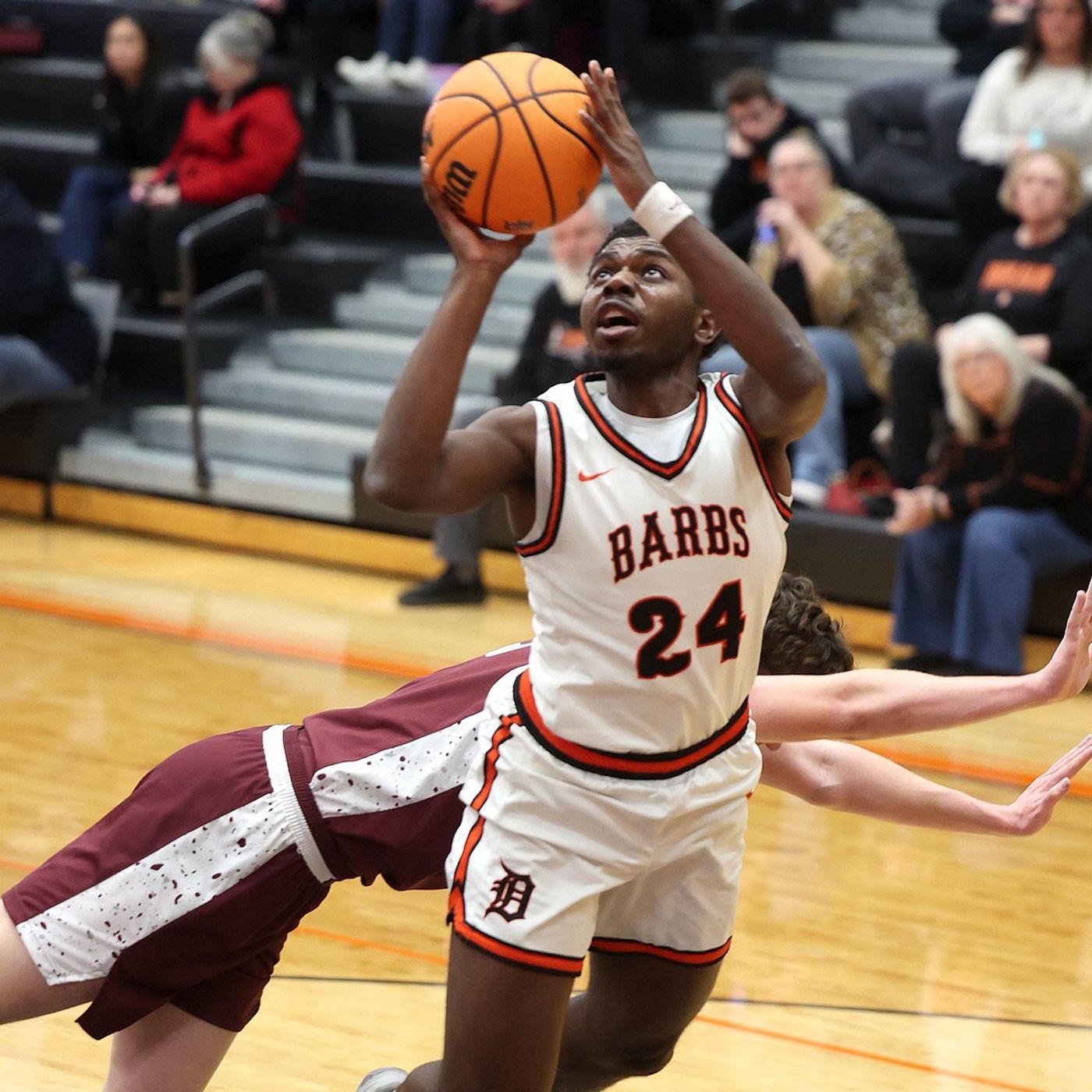 Myles Newman’s 3-pointer at the buzzer caps DeKalb’s 11-point comeback in final 2:39 against Wheaton Academy episode artwork