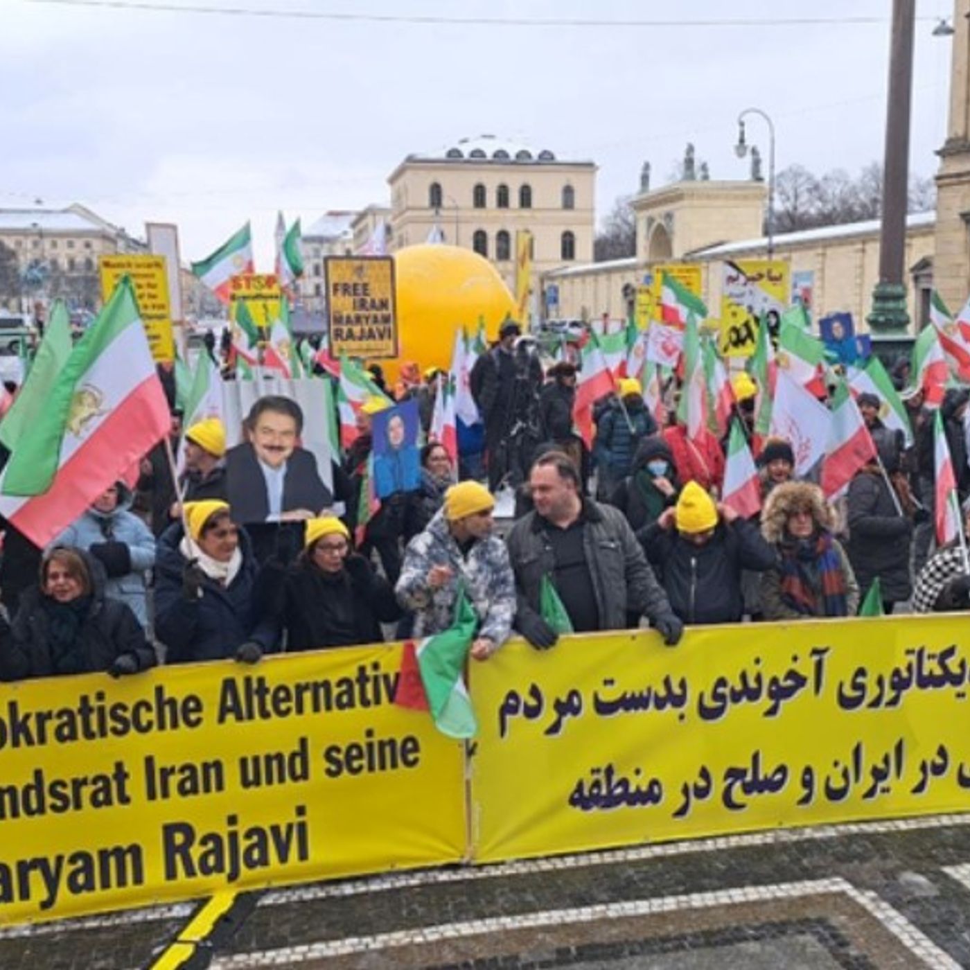 تظاهرات پاریس و پیام آن- صلاح عبدالله نژاد