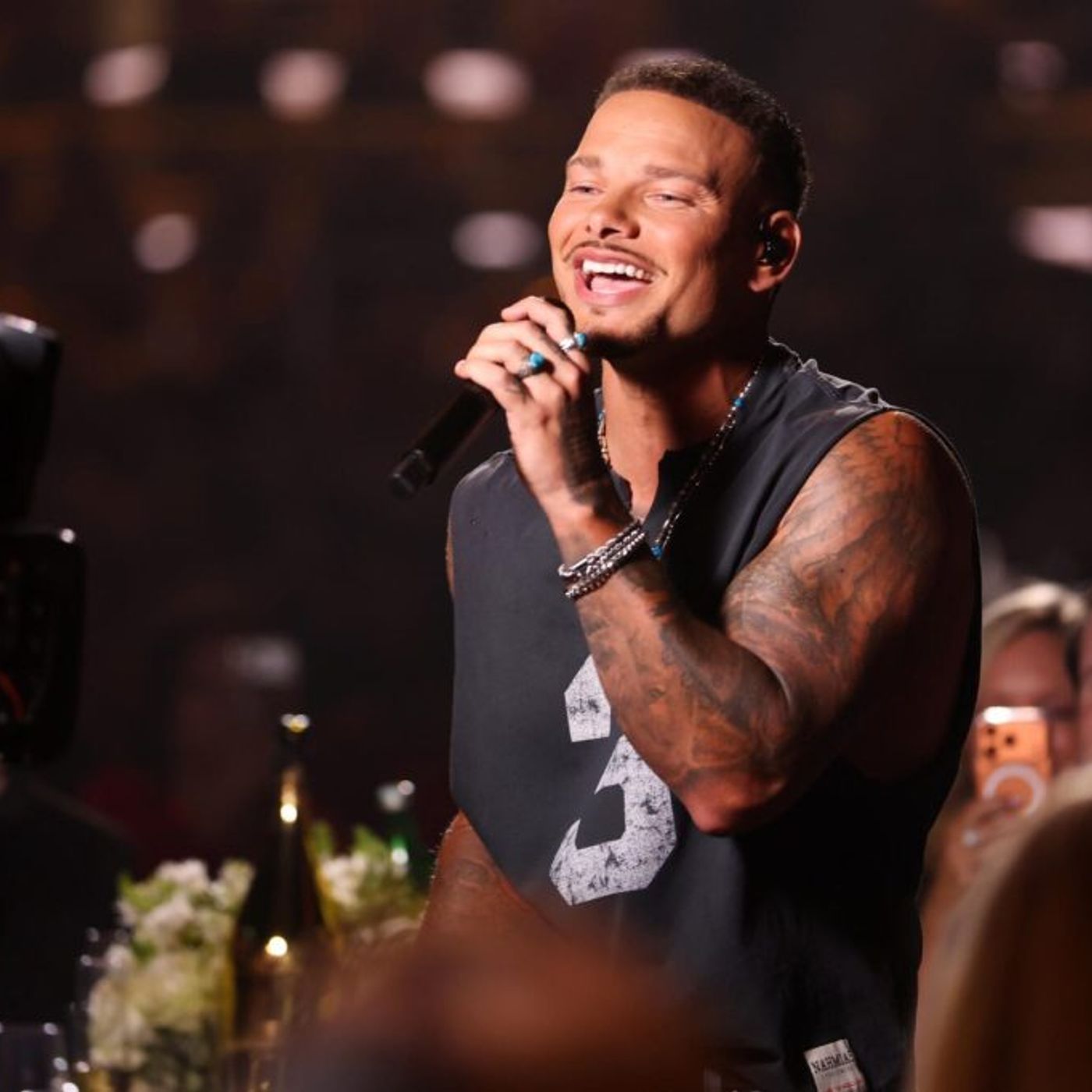 Kane Brown Teases Shania Twain Collab Is a ‘Guy’s Version’ of Her ‘Whose Bed Have Your Boots Been Under’ episode artwork