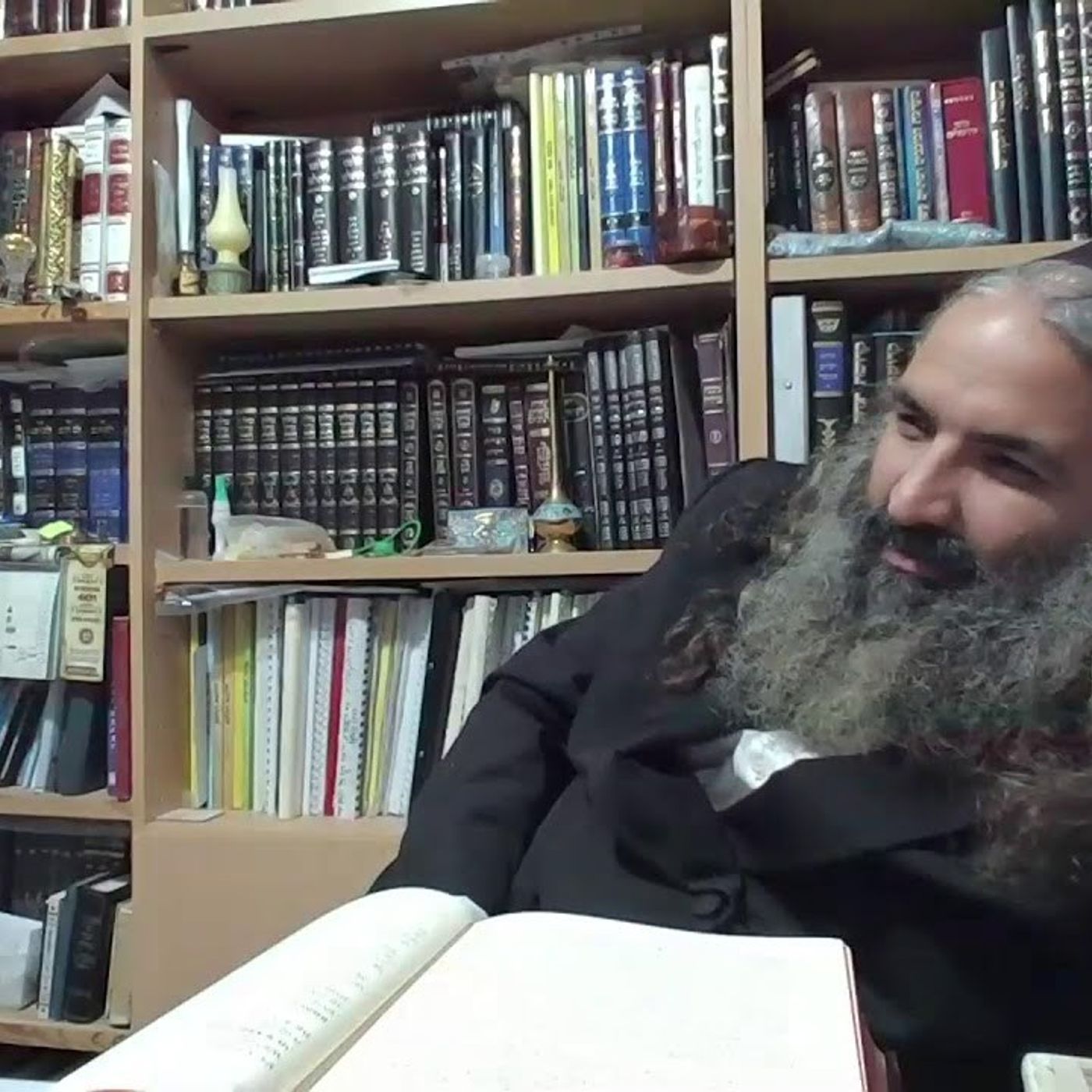 רב פעלים 4