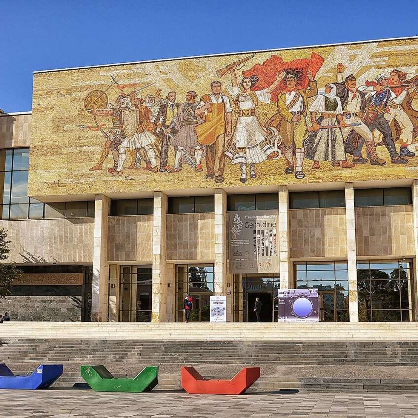 Cementificazione in Albania: dall’isola dei fenicotteri alle torri di Tirana episode artwork