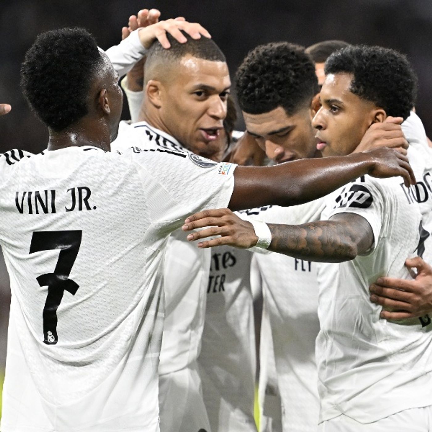Los goles del Real Madrid 5 - 1 Salzburgo | Fiesta en el Bernabéu con Vinicius en modo 100 episode artwork