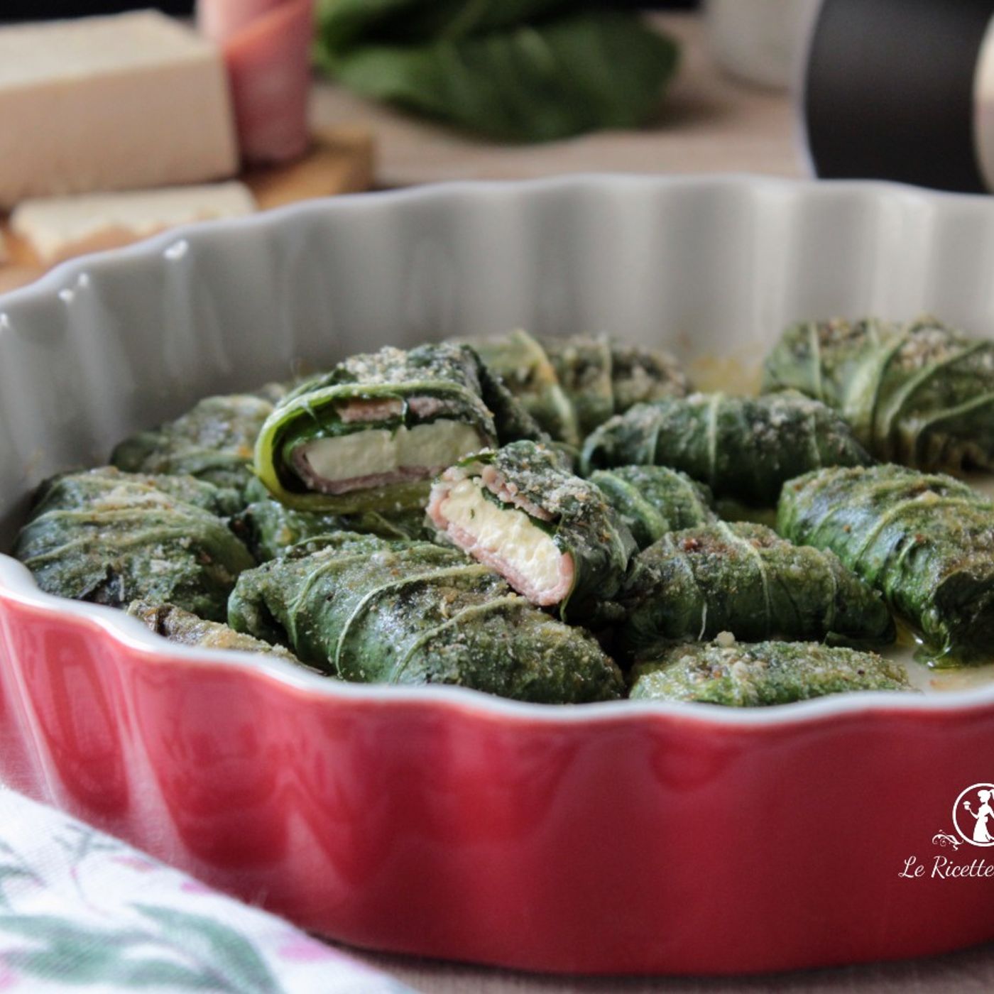 Involtini di cavolo pak choi con mortadella e feta greca episode artwork