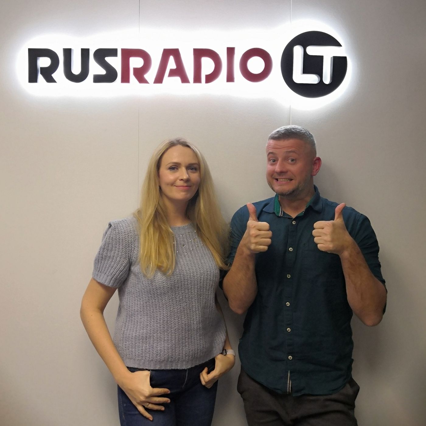 Мария Акелан в студии RUSRADIO LT с премьерой акустического концерта ETERNITY OF DREAMS episode artwork