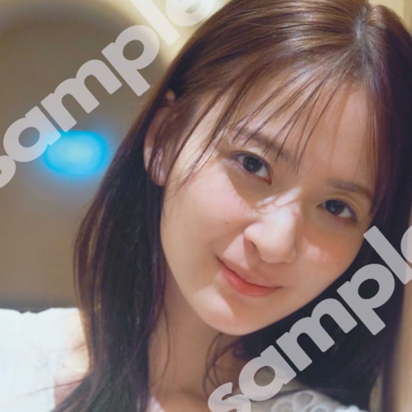 乃木坂46金川紗耶が写真集発売を記念して生配信、未掲載カット使用した特典絵柄も公開 - 音楽ナタリー episode artwork
