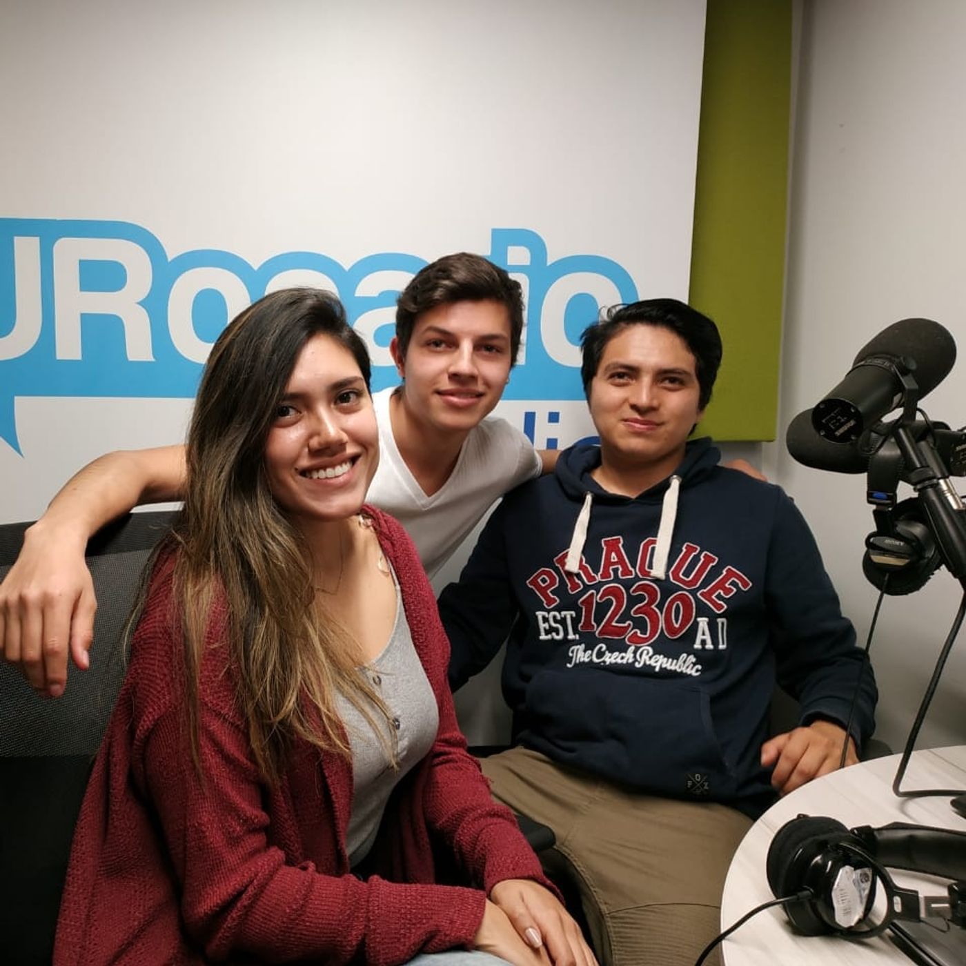DEJÉMONOS DE VAINAS