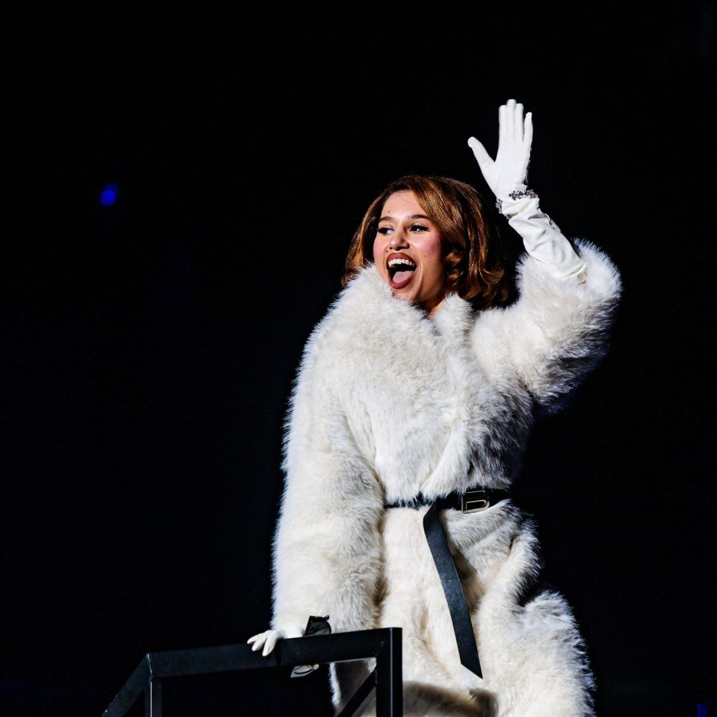 Raye dévoile sa collaboration avec Hans Zimmer episode artwork