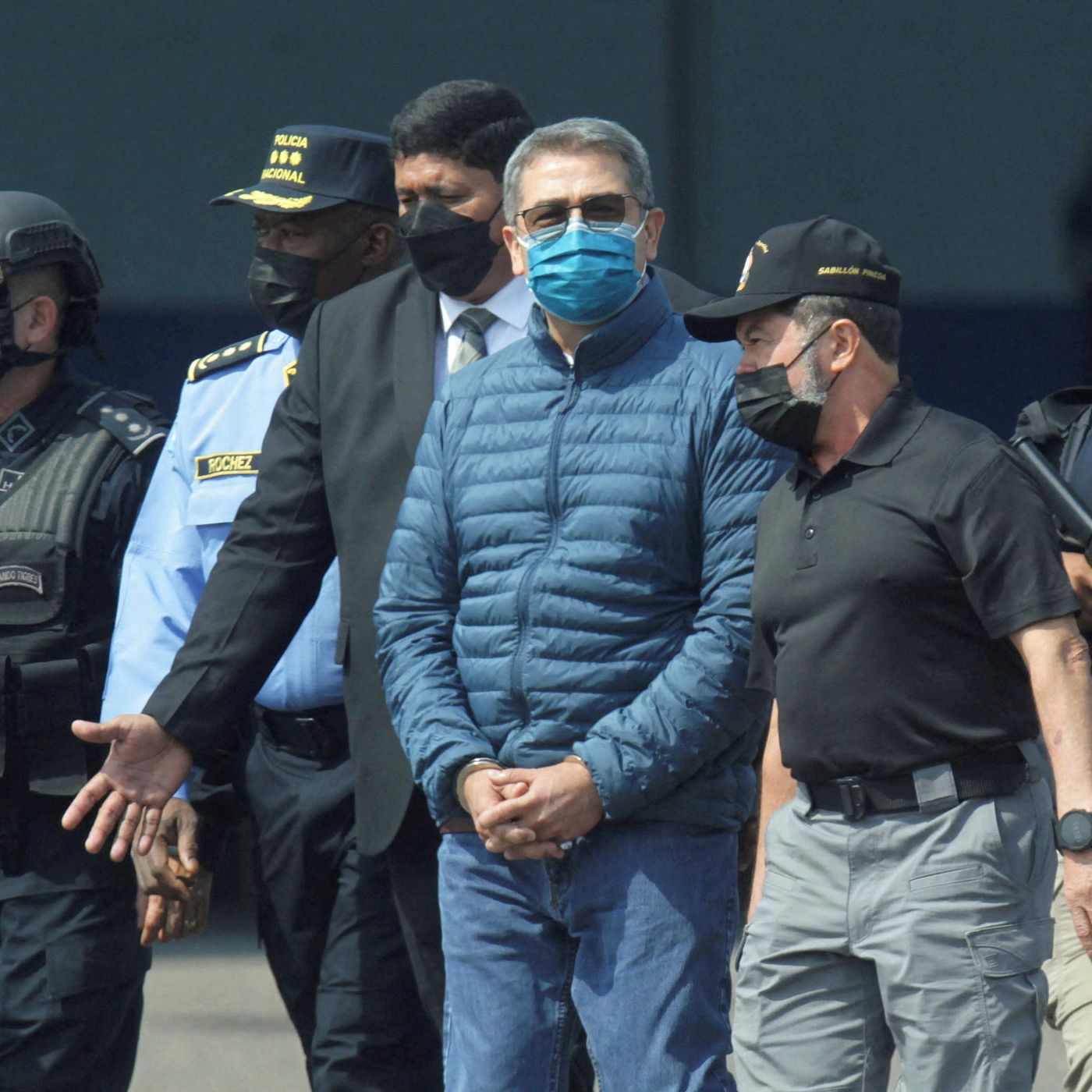 Why has Trump pardoned Honduras’s drug trafficker ex-president? episode artwork