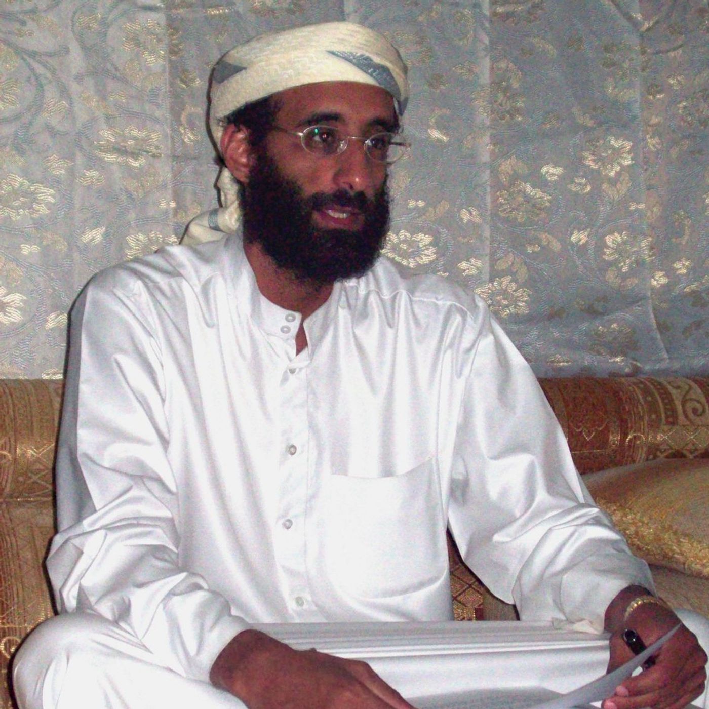 Anwar Al-Awlaky lo Sceicco che continua a ucciudere anche dalla tomba episode artwork