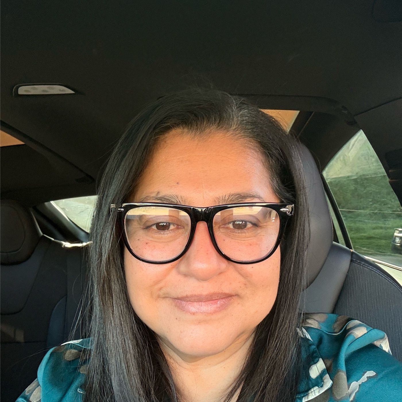 Esther Contreras's podcast