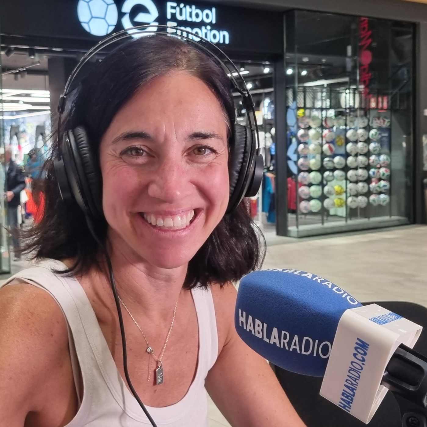 Vuelve Emakumeok Mungimendua, durante todo el mes de junio Zumba, Running y Barre en Garbera episode artwork