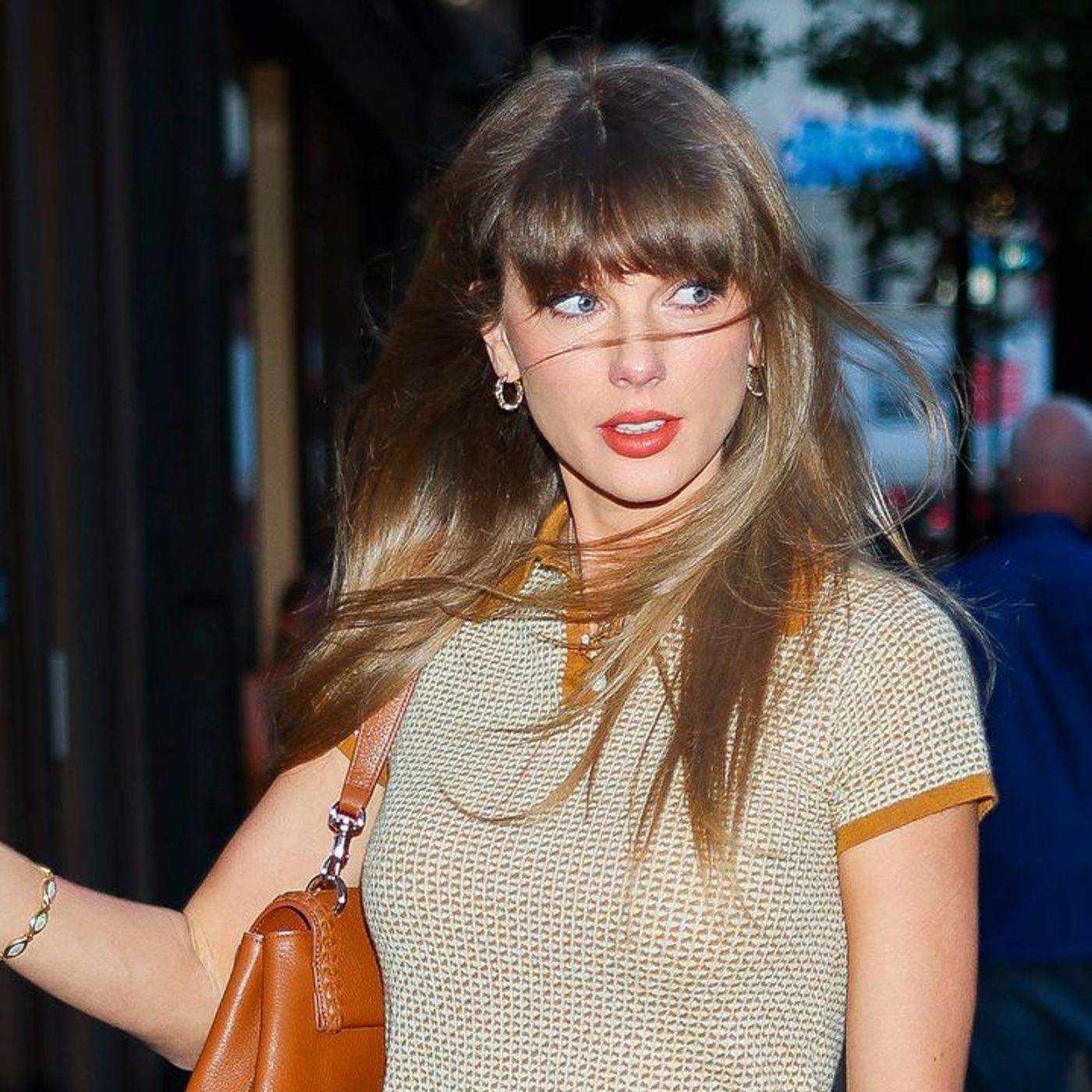 Taylor Swift Announces New Single “Patient Zero”