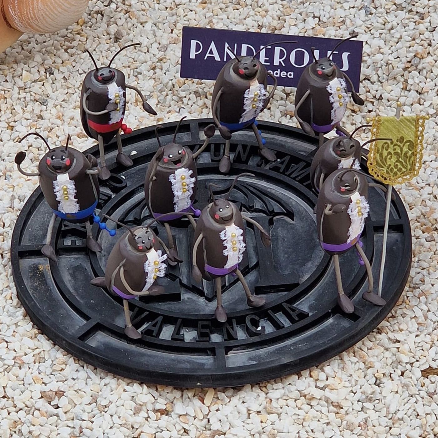 Las cucarachas falleras