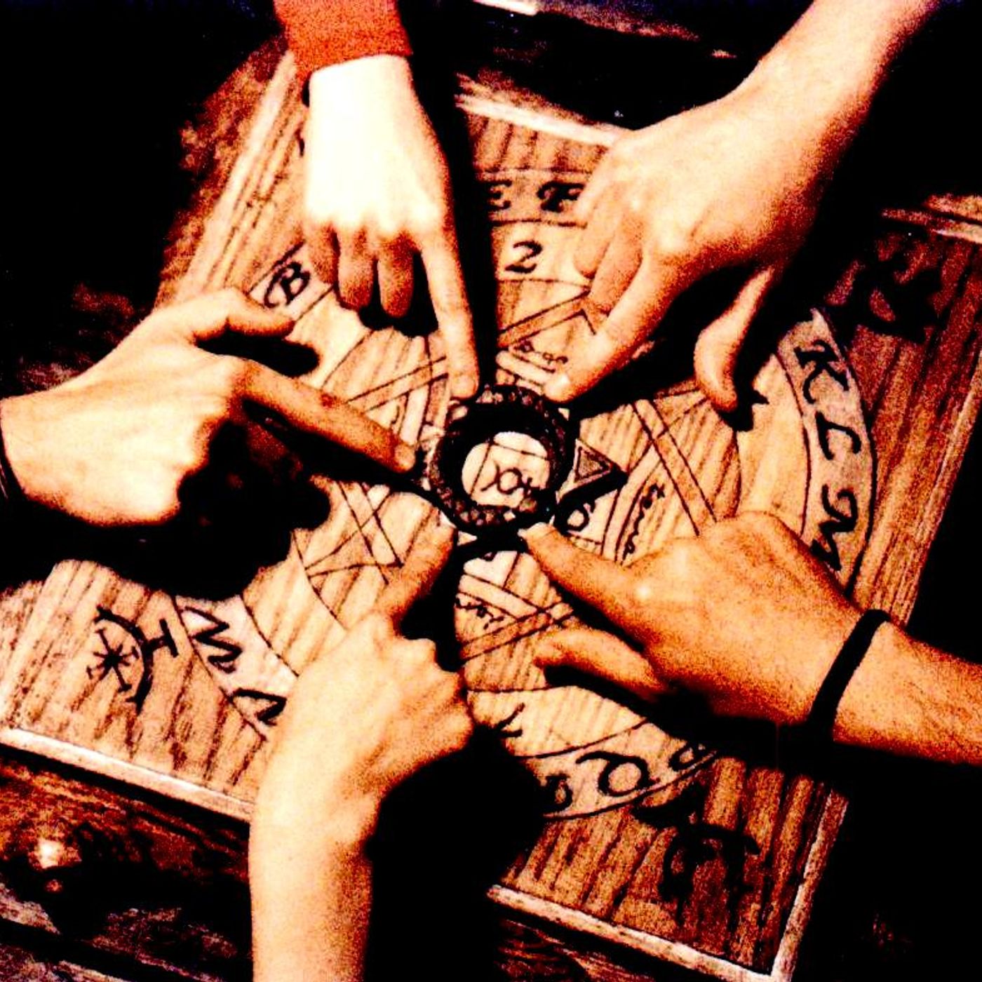 Historias de Miedo Julio 7 de 2022 ESO PASO POR JUGAR A LA OUIJA
