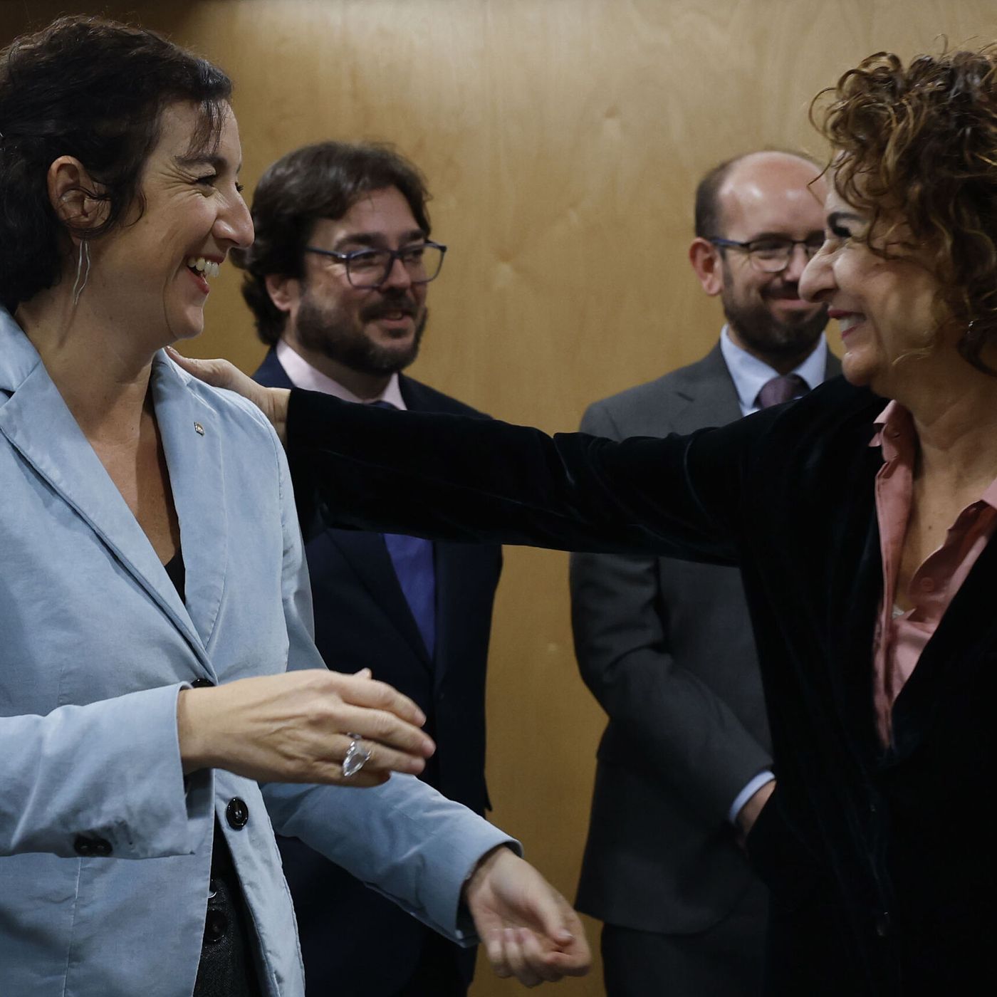 El editorial de Carlos Cuesta: La insolidaridad en el sistema de financiación de Montero, al detalle