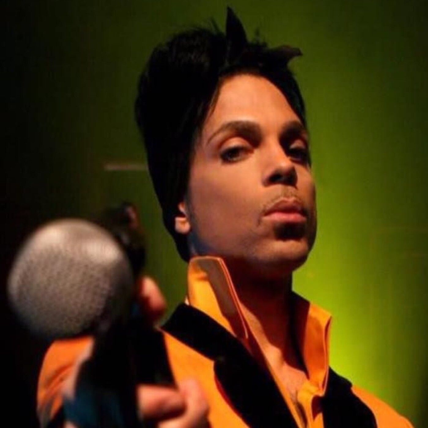 Purple Music Podcast 2x03. Prince en los años 2000. Selección de temas. episode artwork
